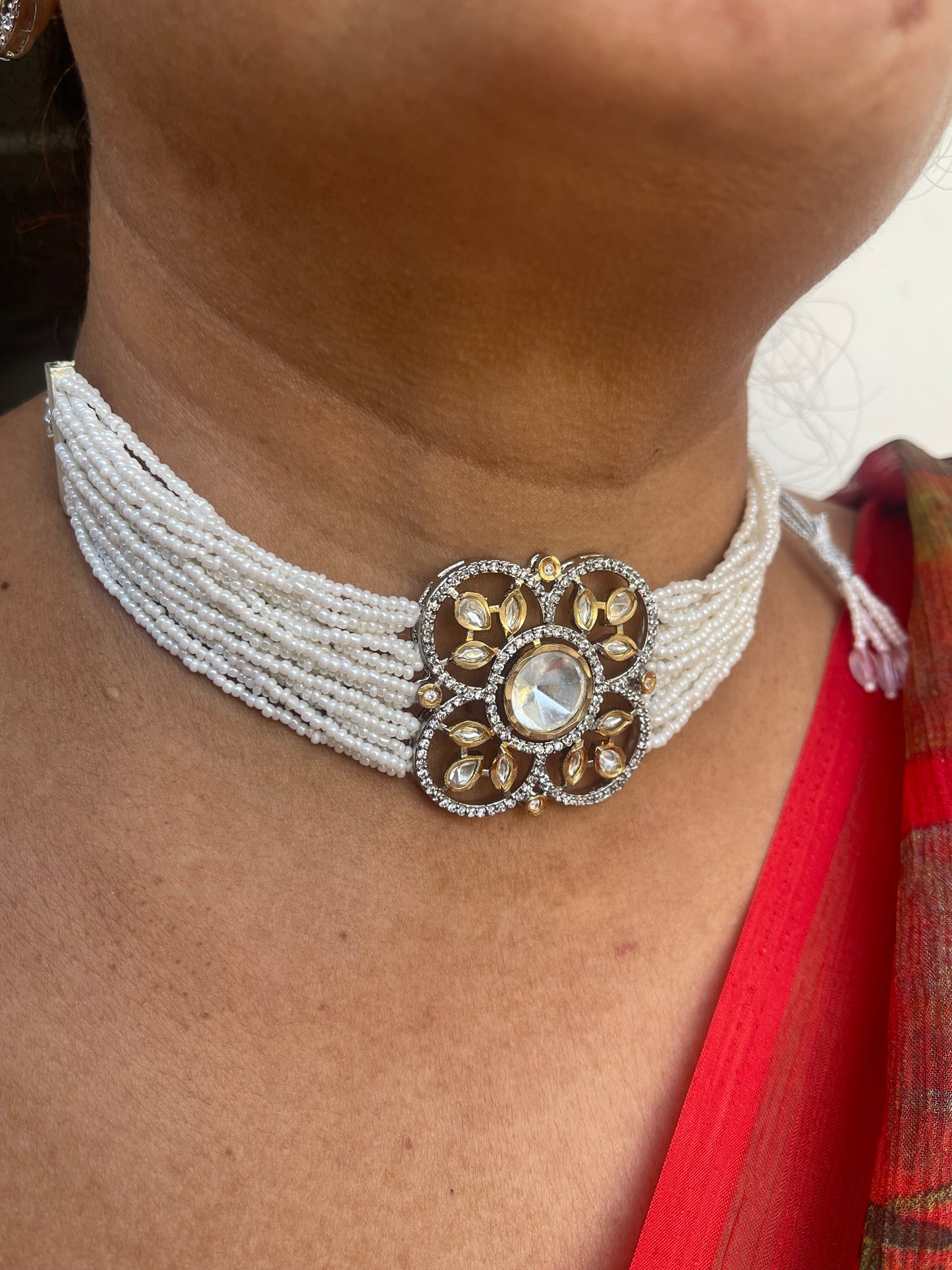 Sugar pearl kundan choker with studs