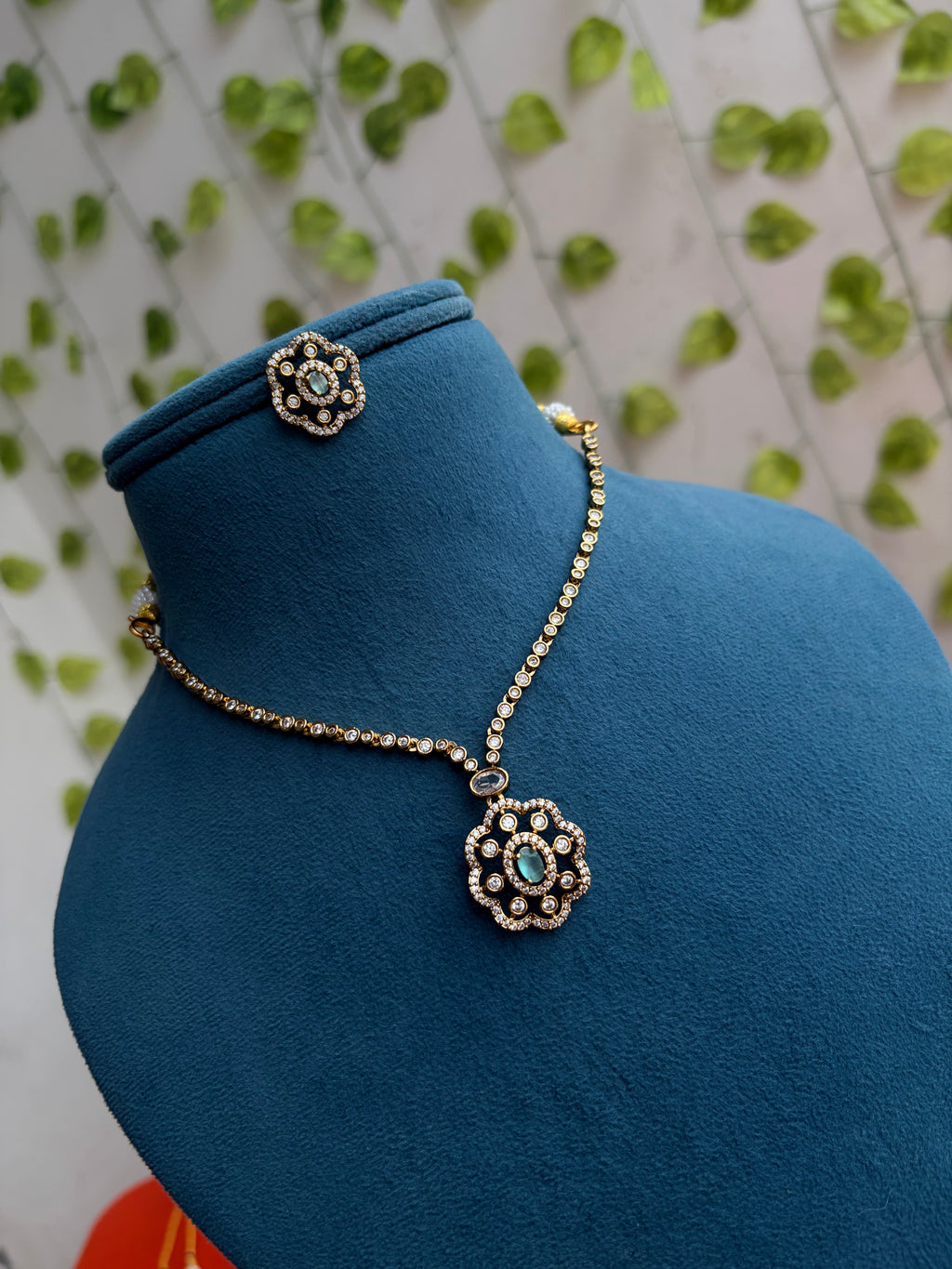 Ns916 sky blue stone pendant stones short Neckset back push studs
