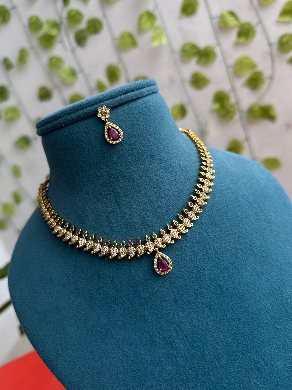 Ns834  leaf multi short neckset with drop earrings