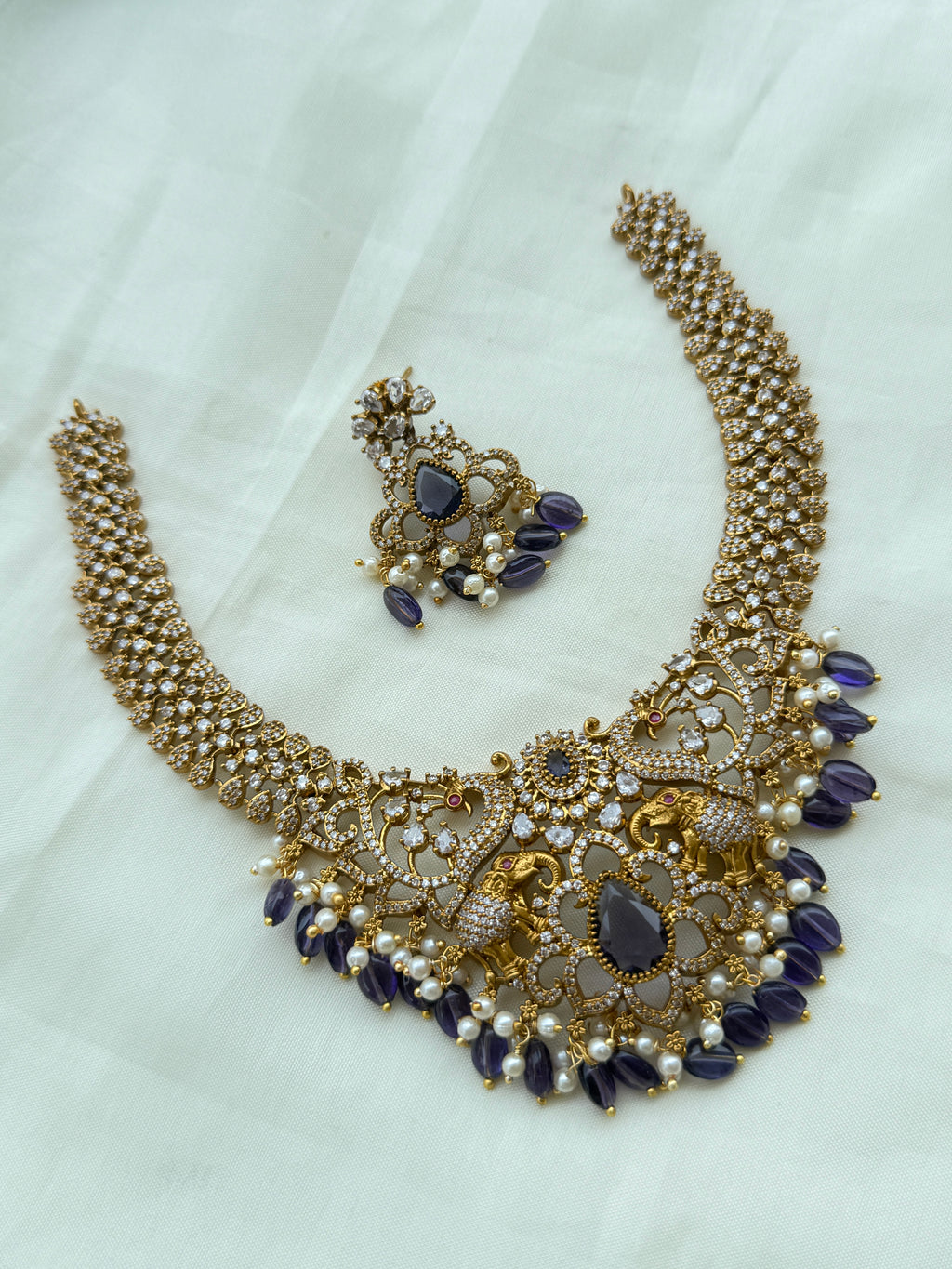 Ns255 peacock elephant short neckset with purple beads