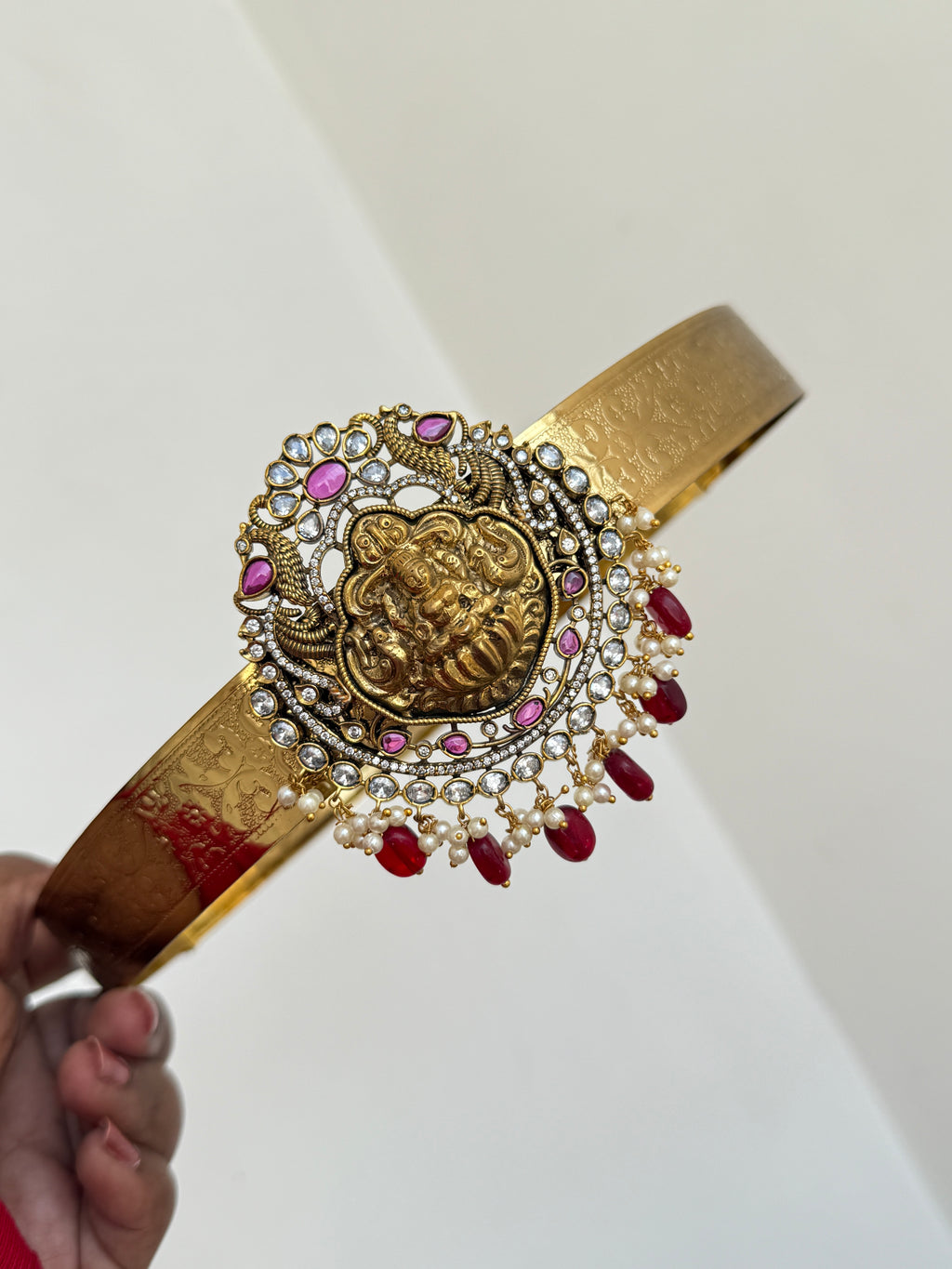 Hb563 victorian moissanite lakshmidevi medium size hipbelt