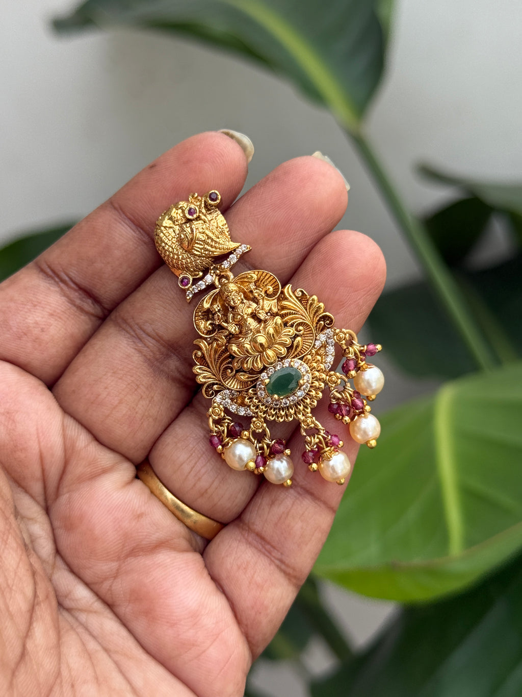 Er81 peacock Lakshmi Devi nakshi earrings