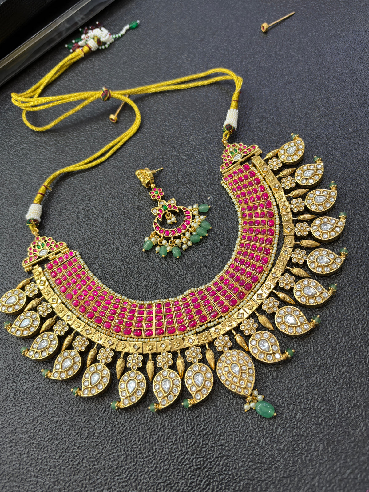 Ns4001 jadau kundan gold replica heavy neckset can be used in 19 ways