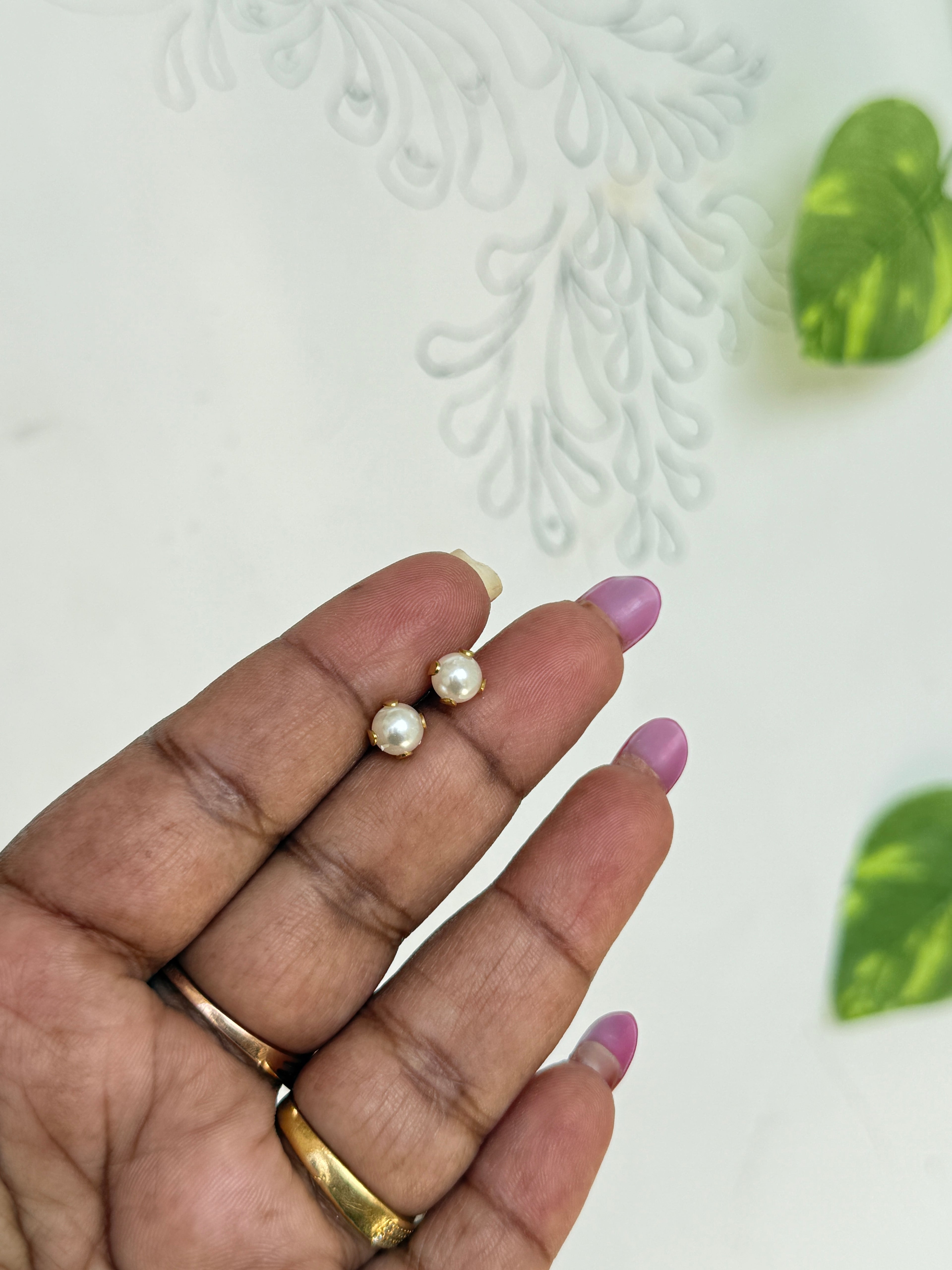 St097 anti tarnish pearl stud earrings