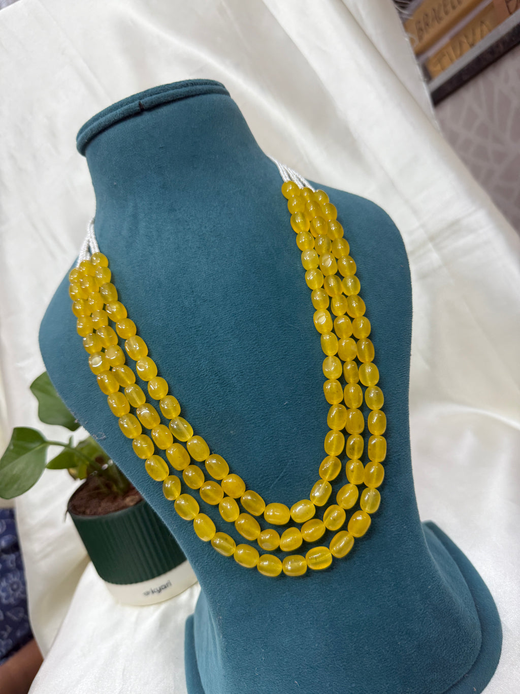 Bb111 3 lines beads chain