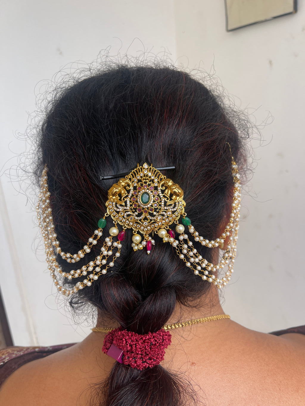 Jada billa with side pearl hooks