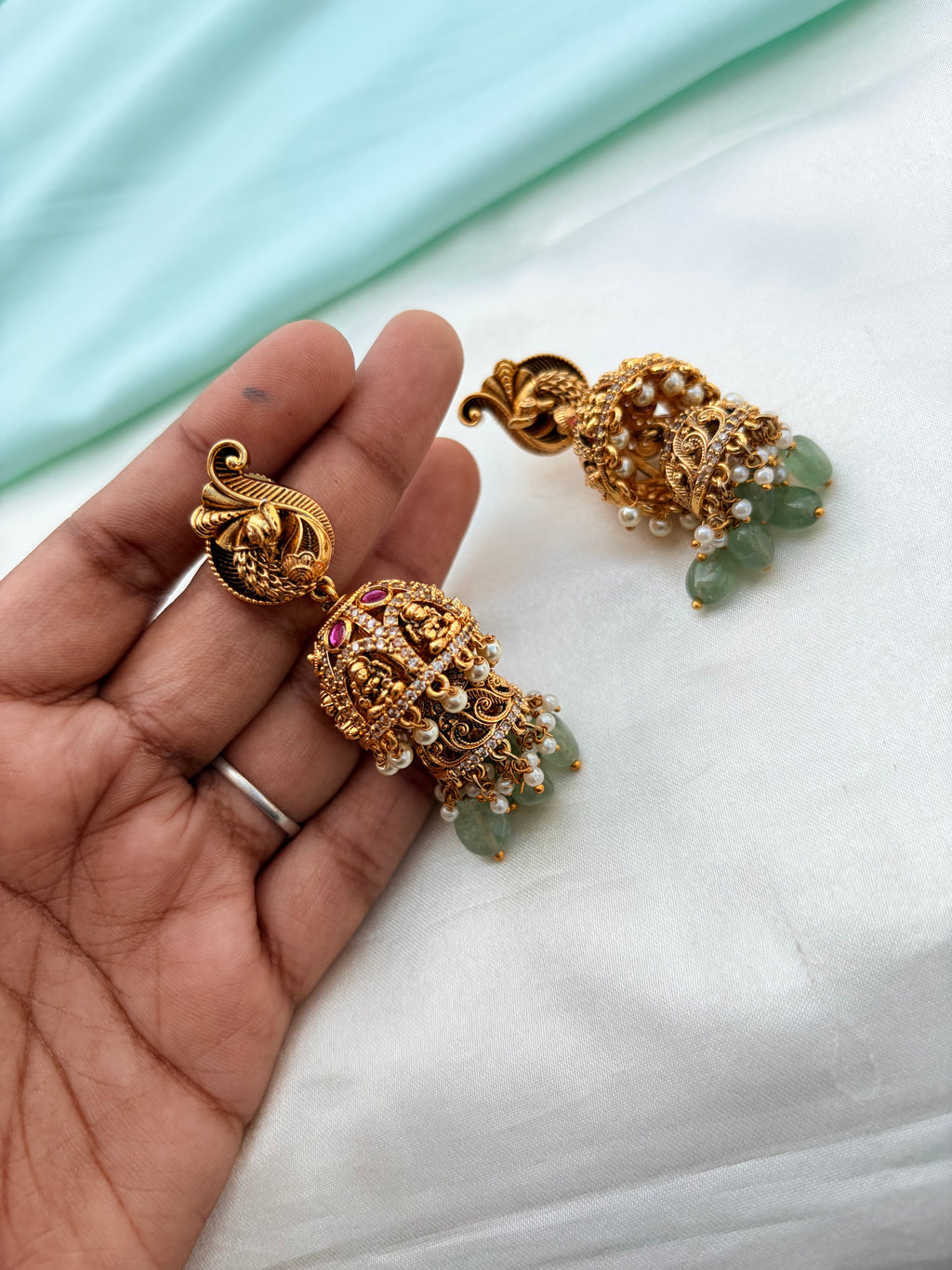 Unique pecock lakshmi design 2 steps butta earrings Er923