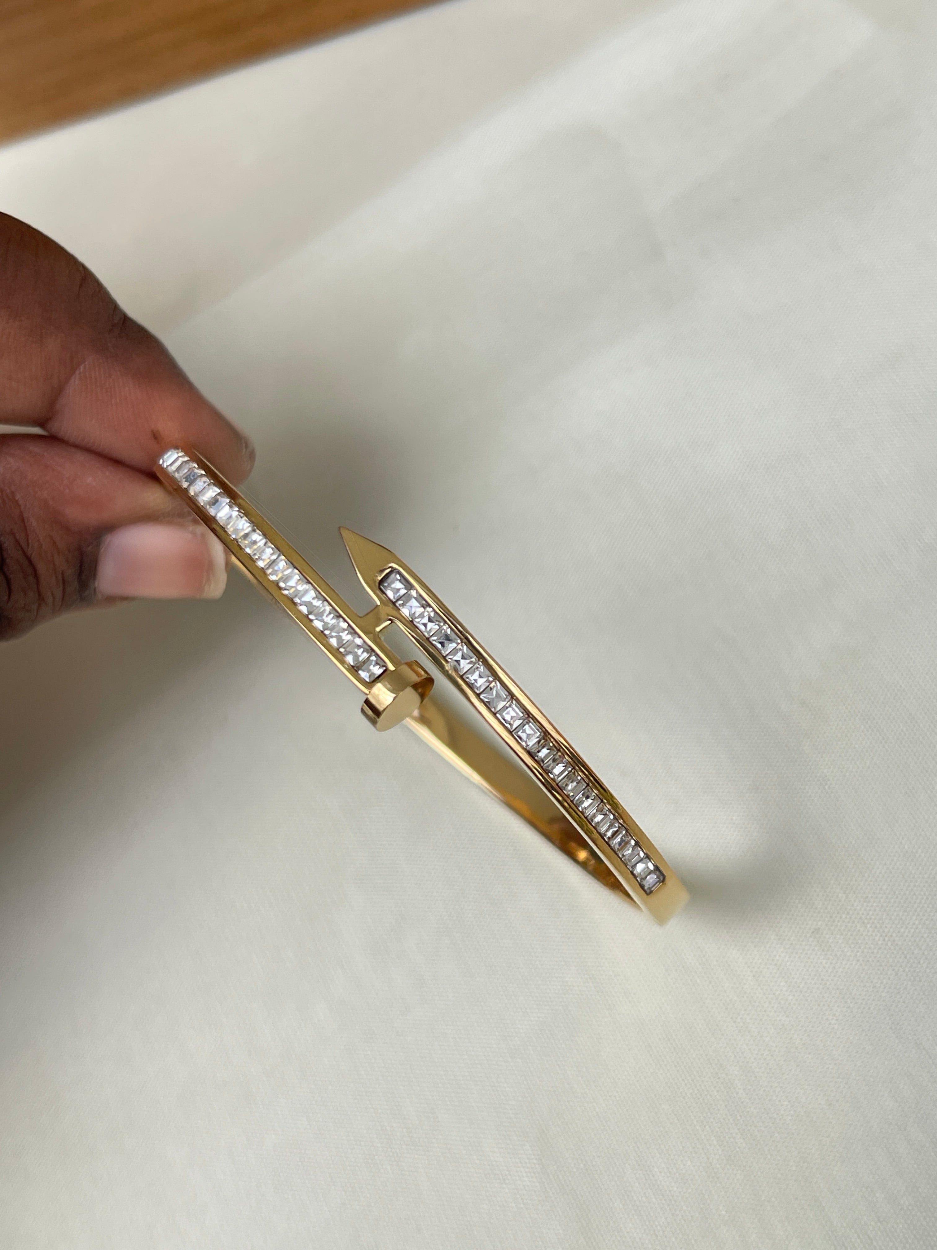 Ab034 Nail gold bracelet