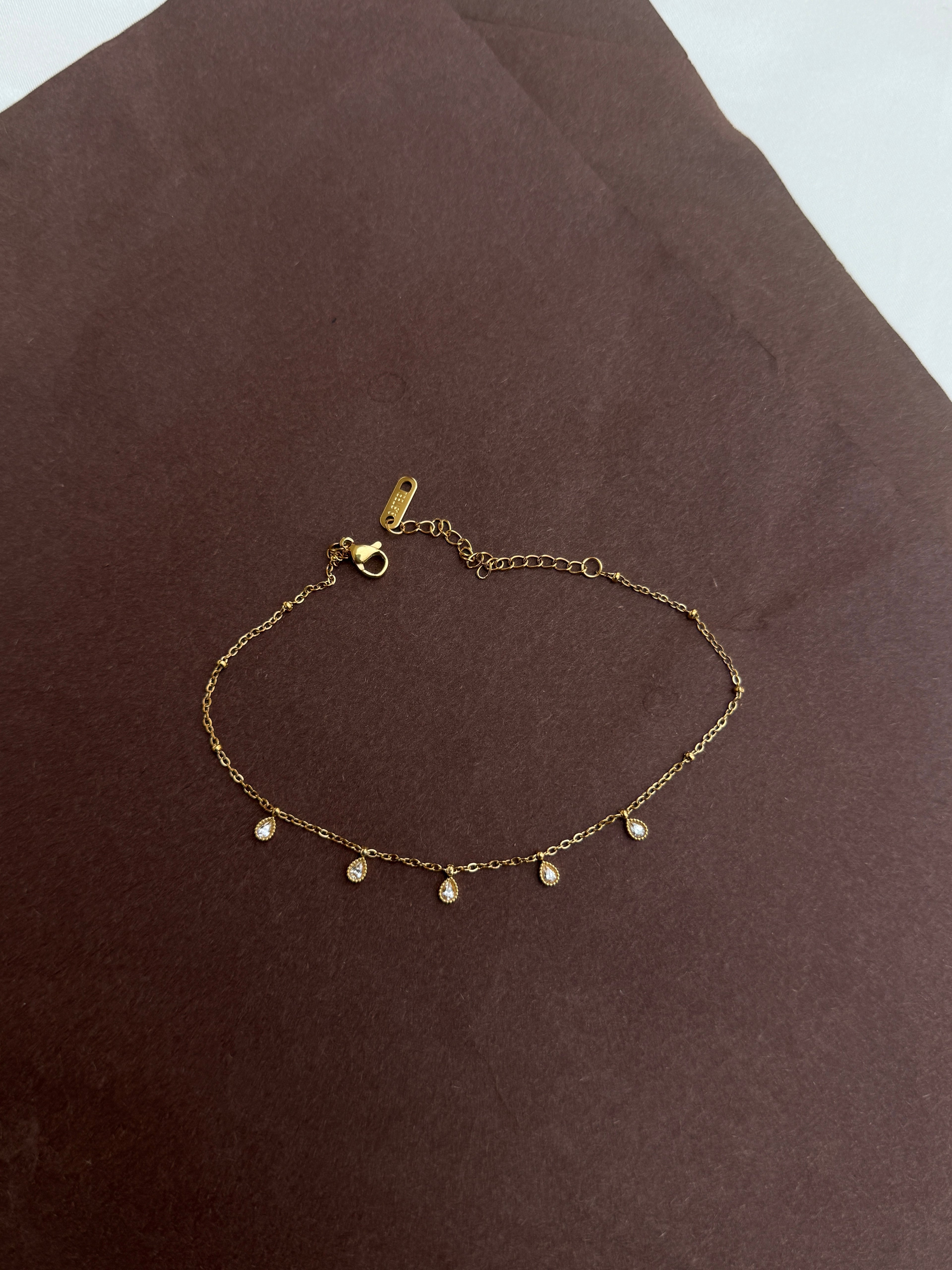 Ak126 anti tarnish drop anklets single peace 299  2 peaces 598