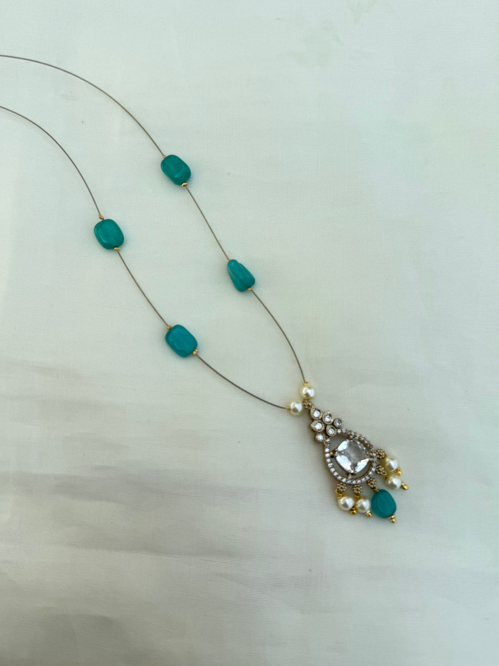 Ns0023 invisible light green  neckset