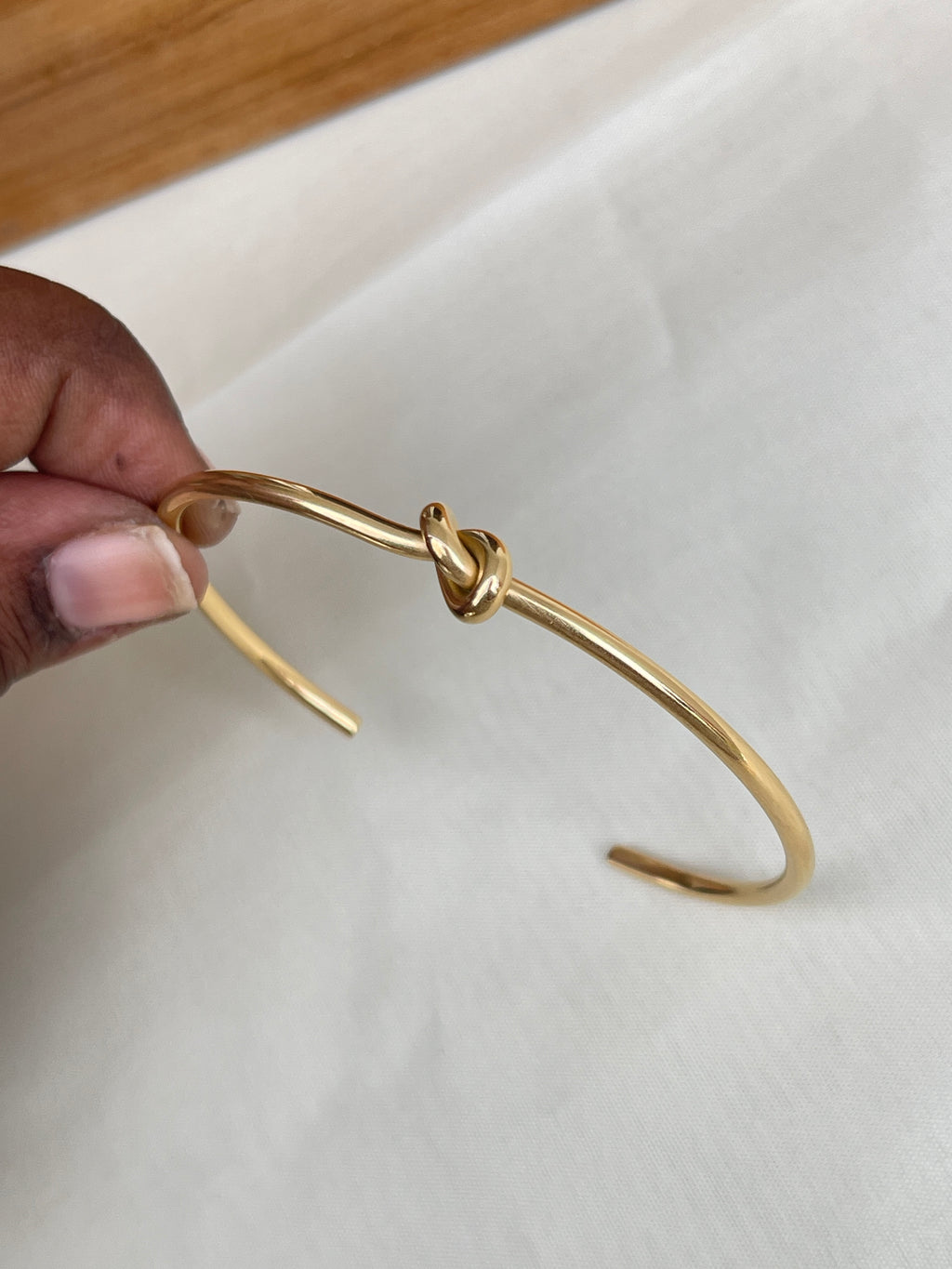 Simple plain bracelet