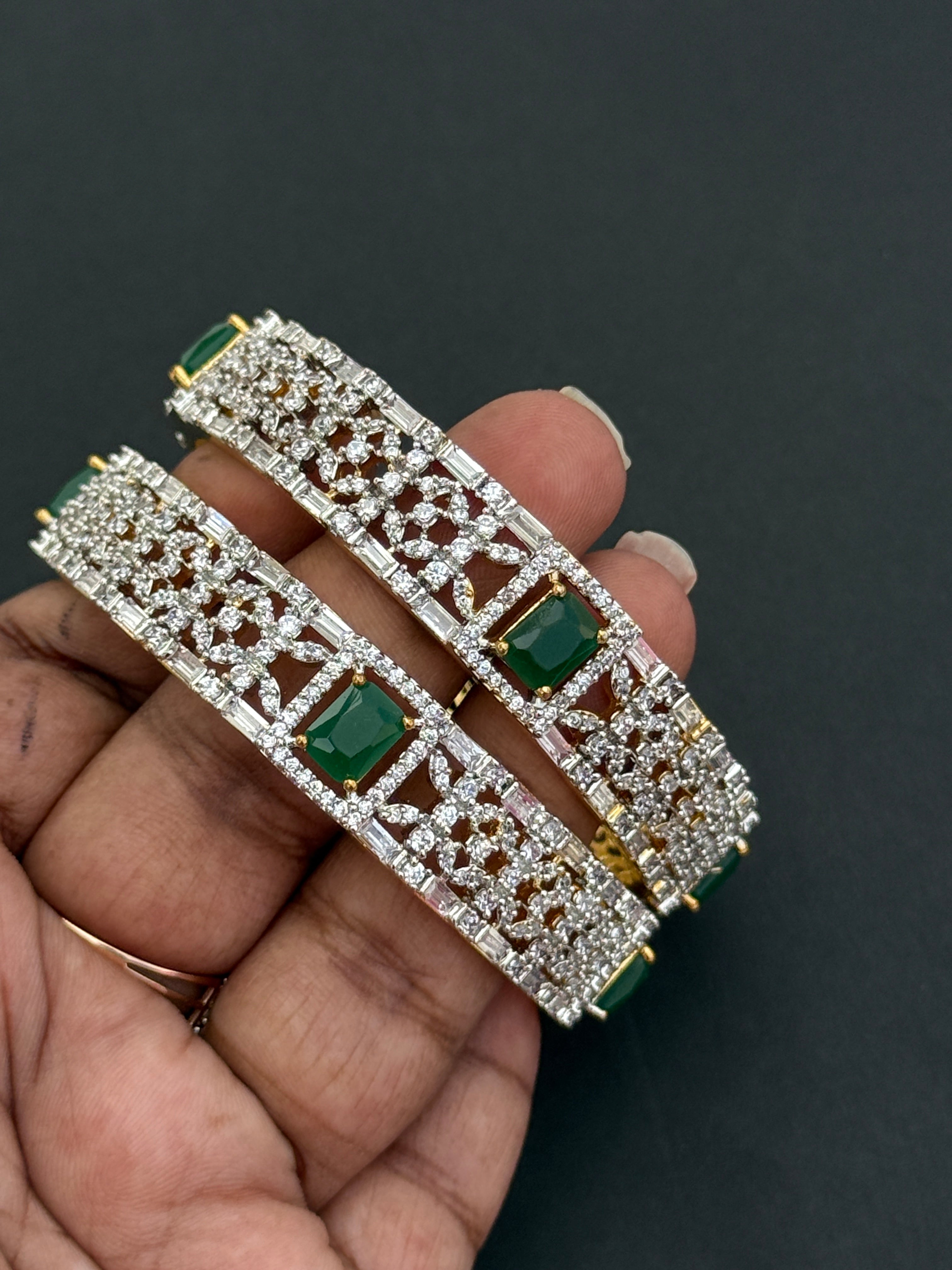 Sb159 diamond finish green stone bangles