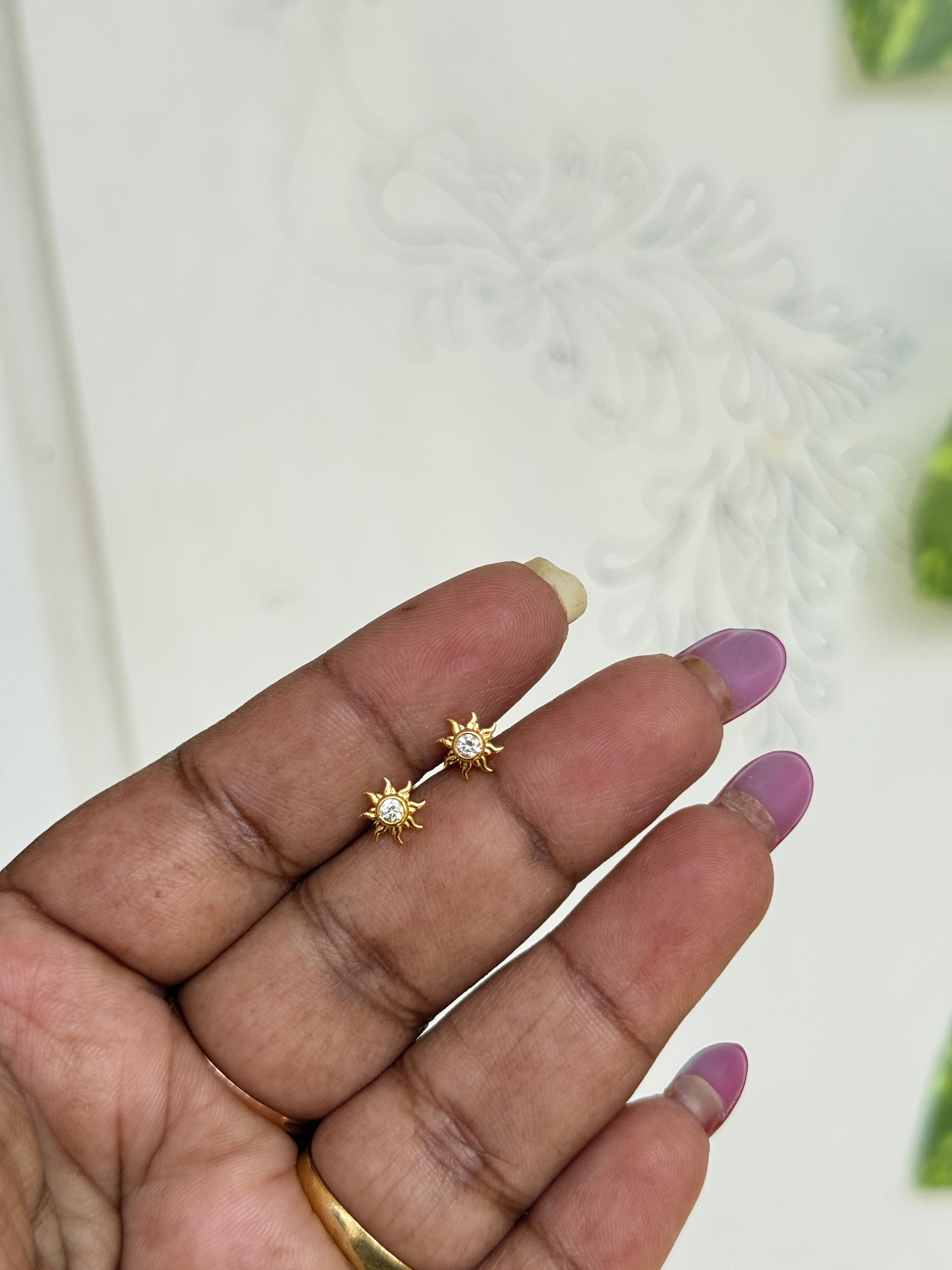 St092 anti tarnish studs
