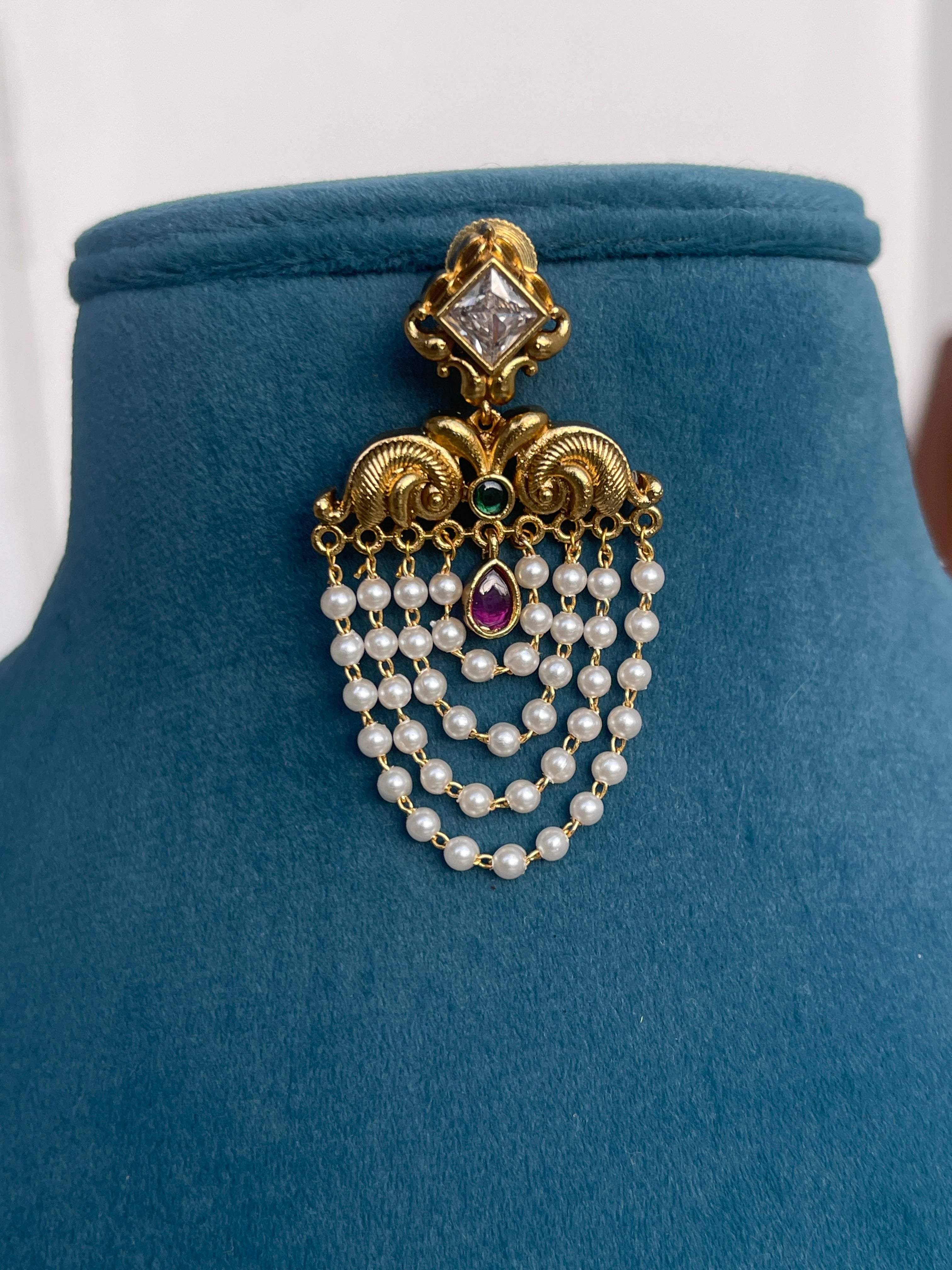 4 layers pearls chand Earrings in multi-Color