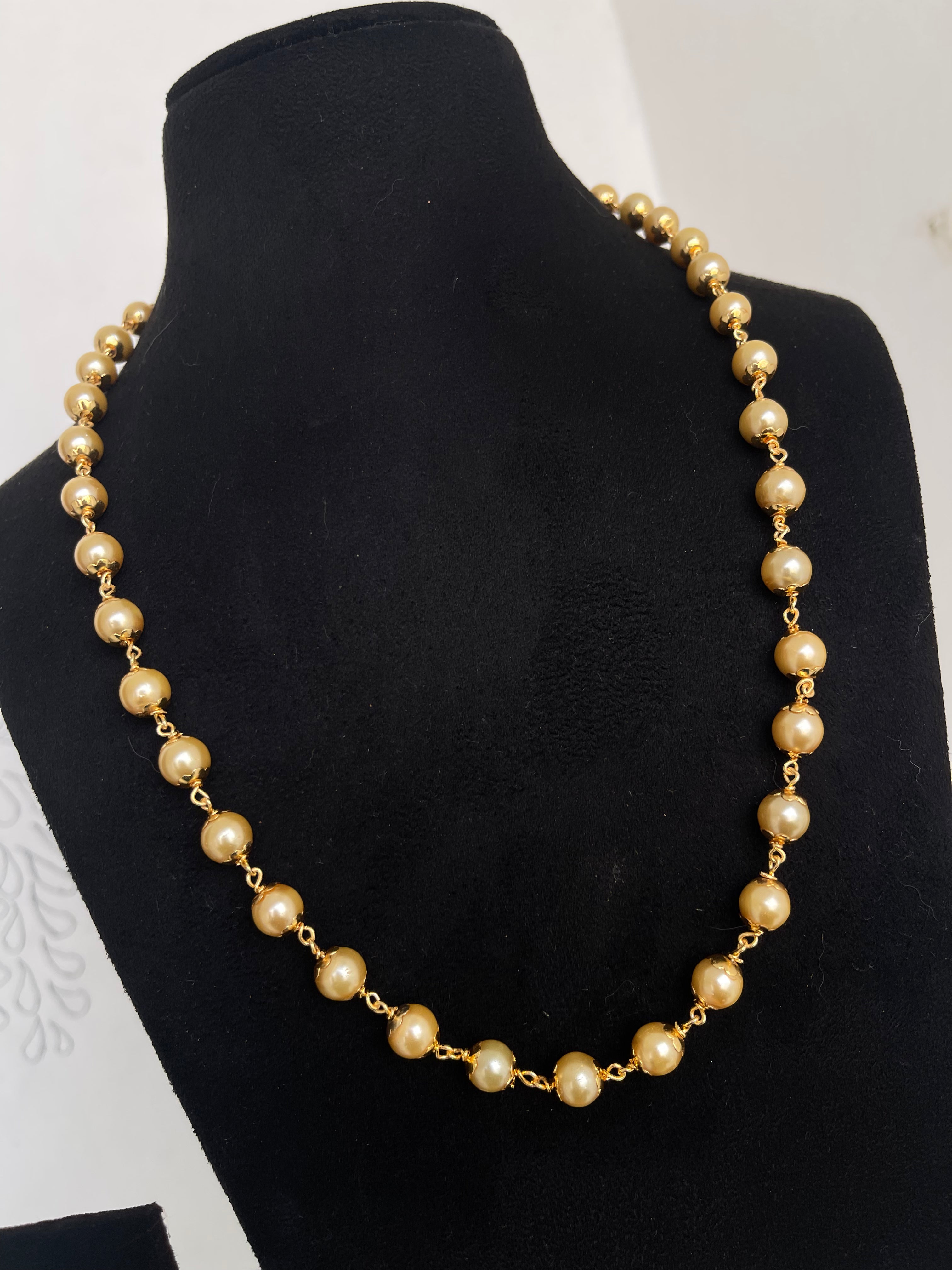 Single line pearl chain