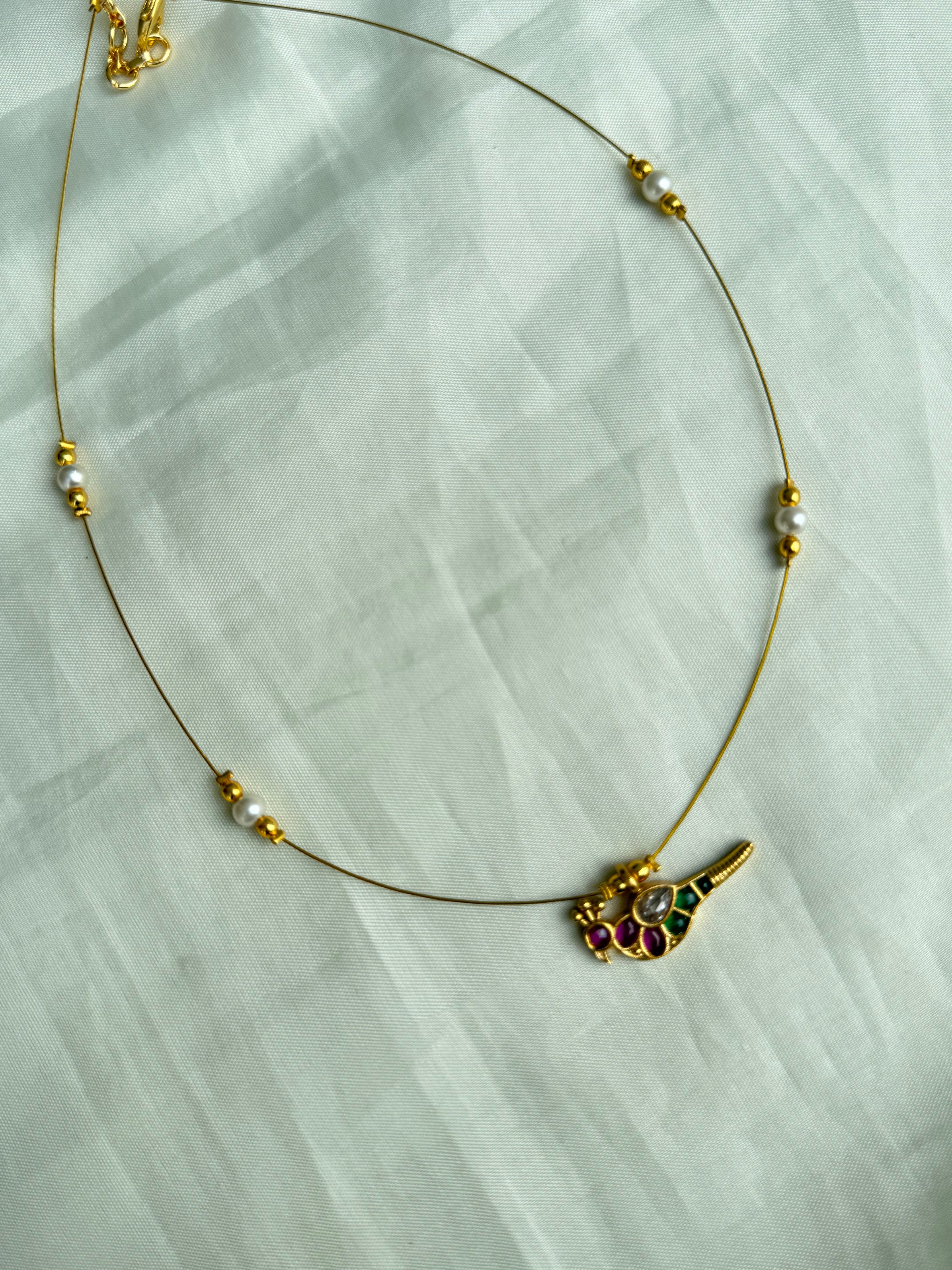 Invisible parrot Kemp neckpiece ns0045