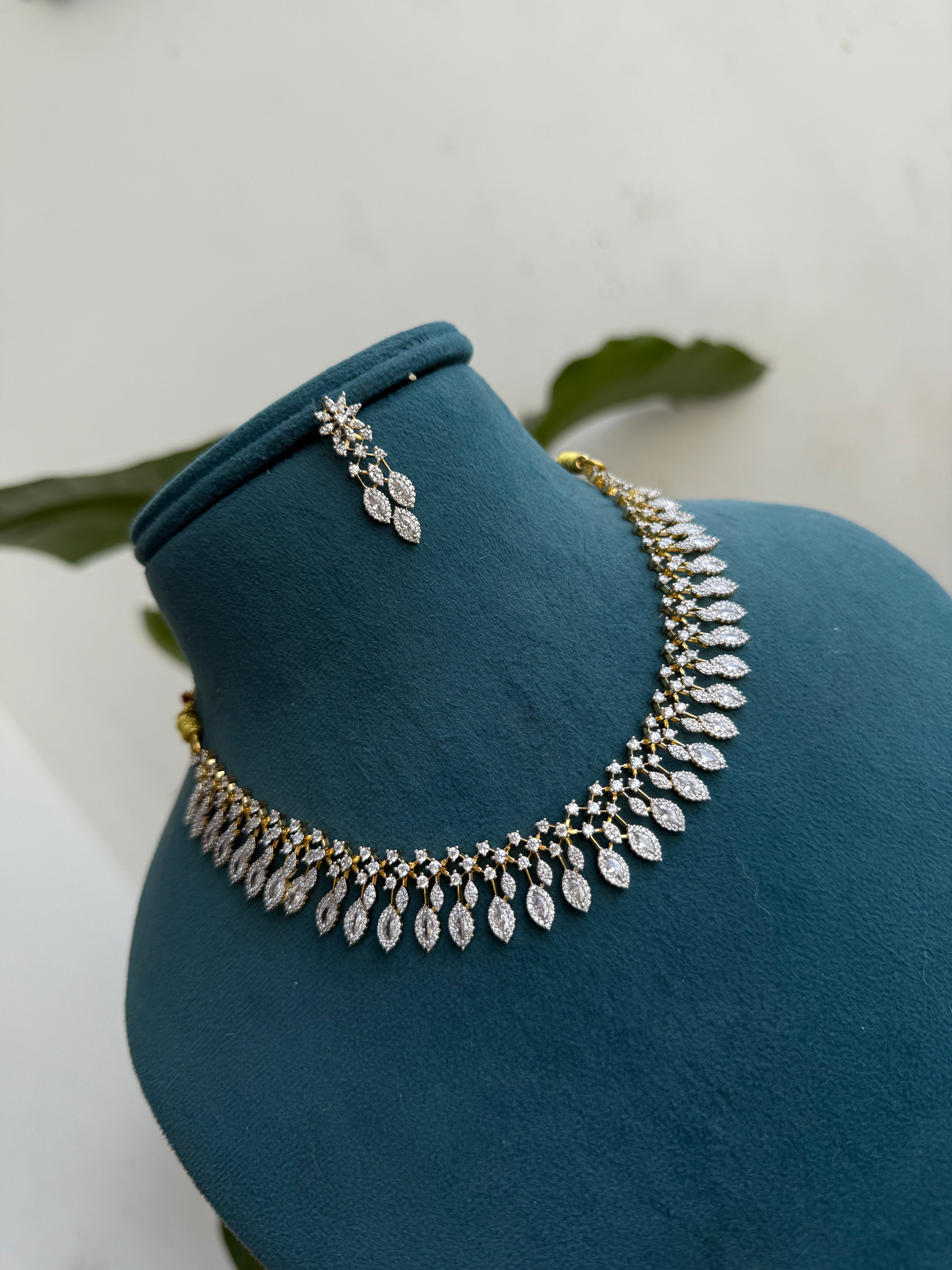Ns524 diamond finish neckset Ns524 diamond finish neckset no