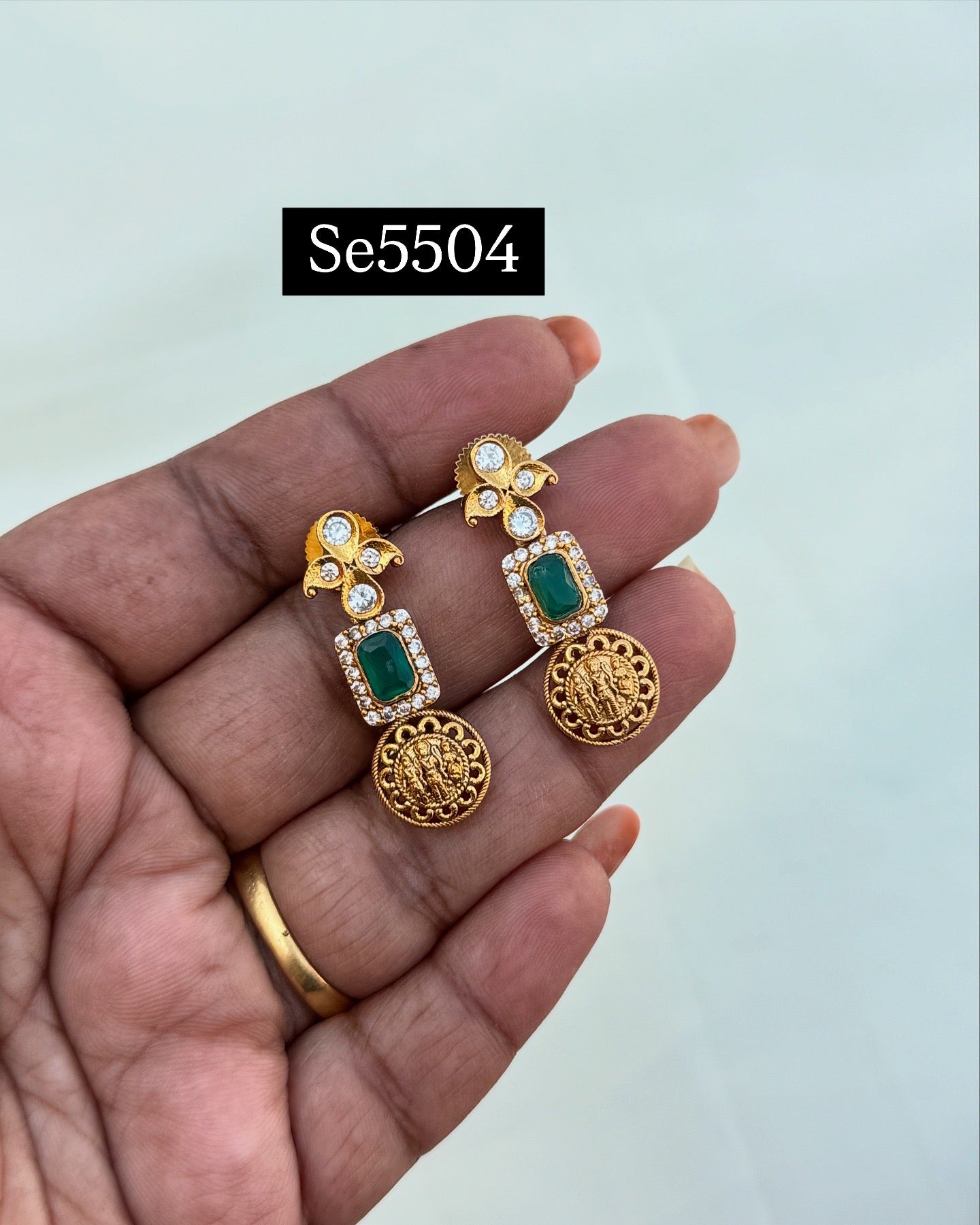 250/- sale earrings