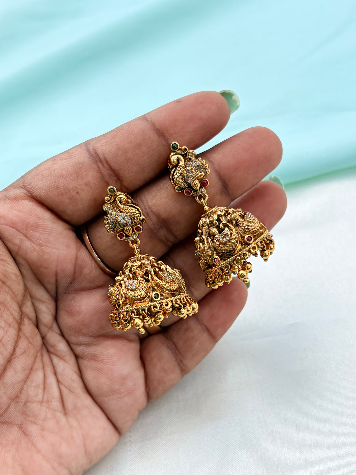 Peacock design gold balls butta earrings Er931