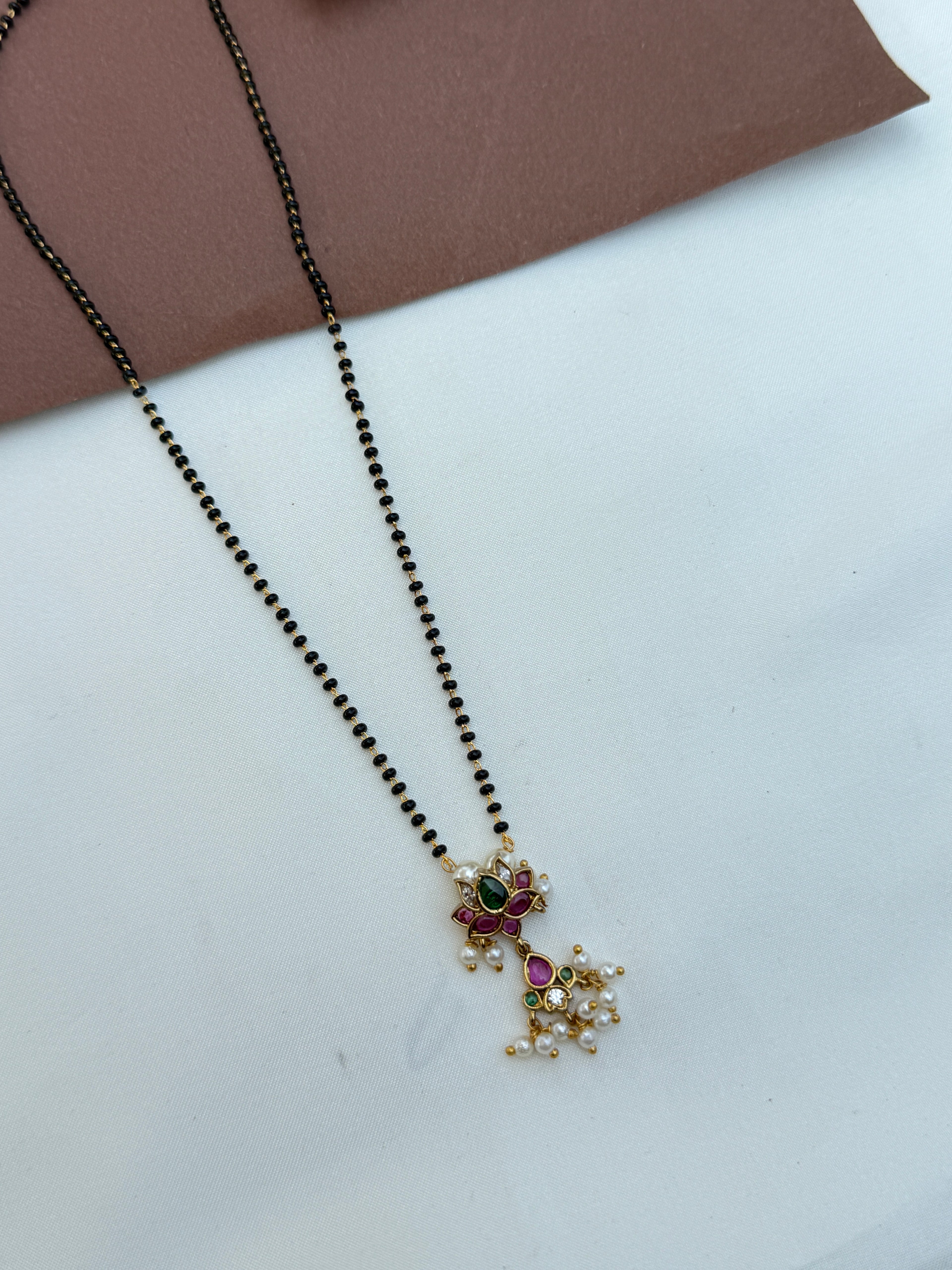 Bb069 18inches single line kemp lotus blackbeads