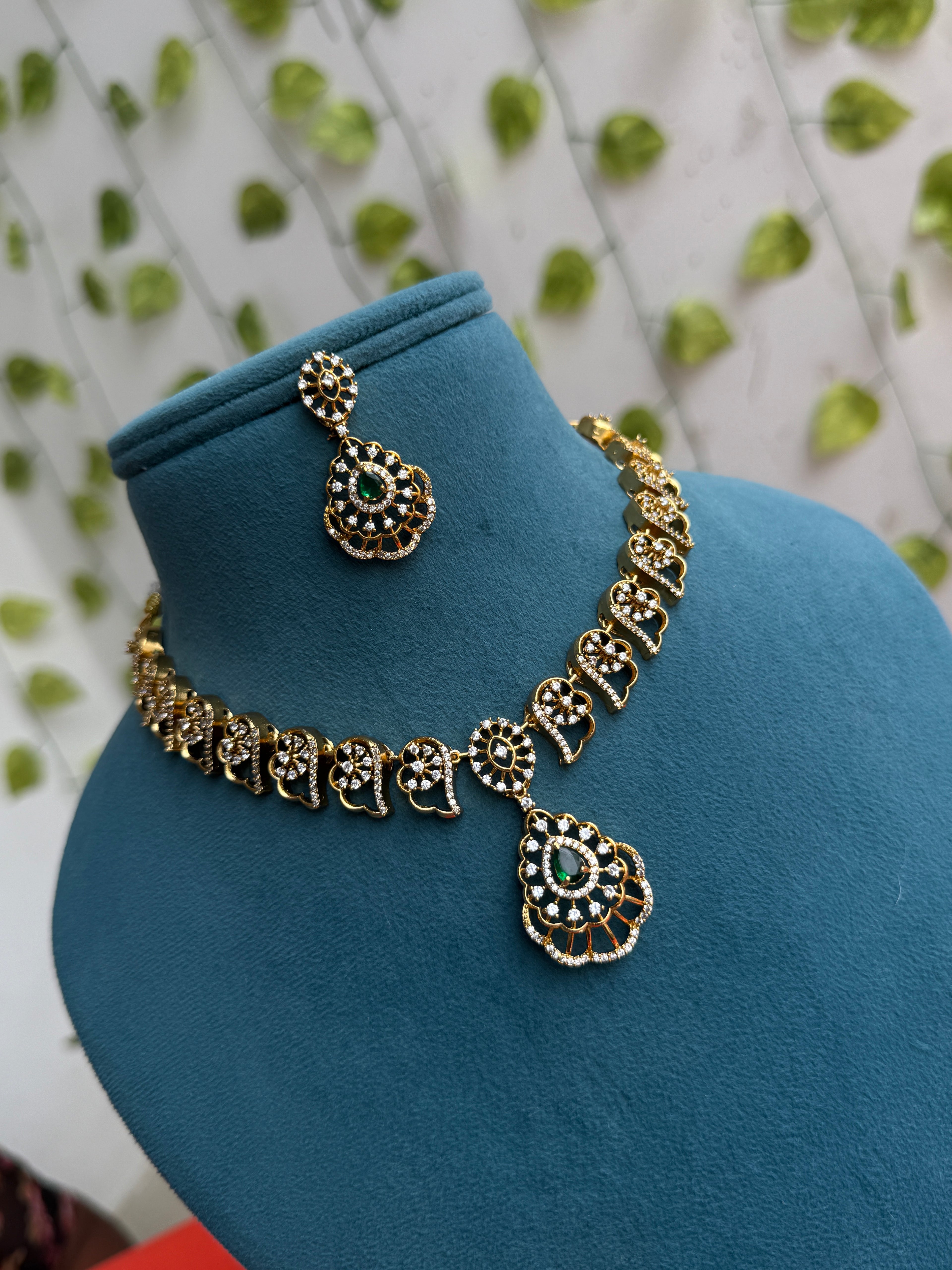 Ns868 multi short neckset with earrings