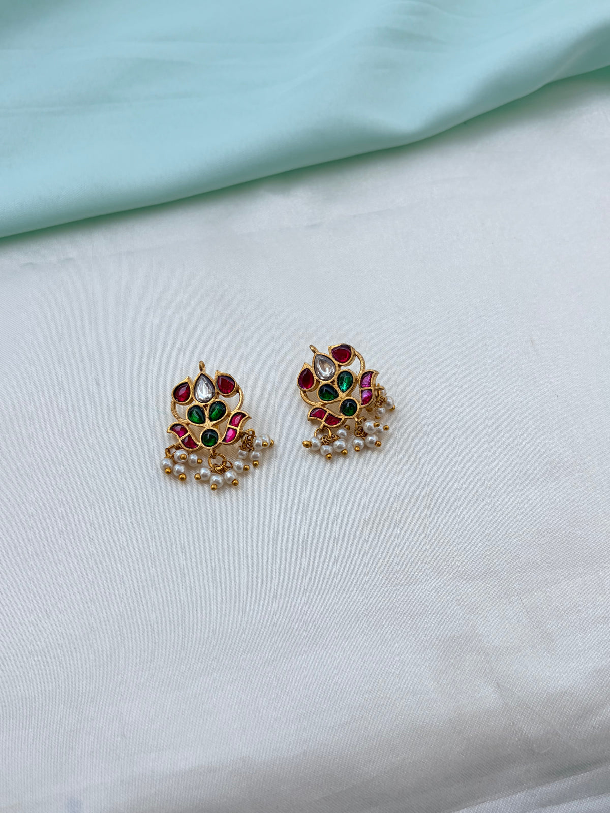Jadau Kundan small pearls bugadi bg0020