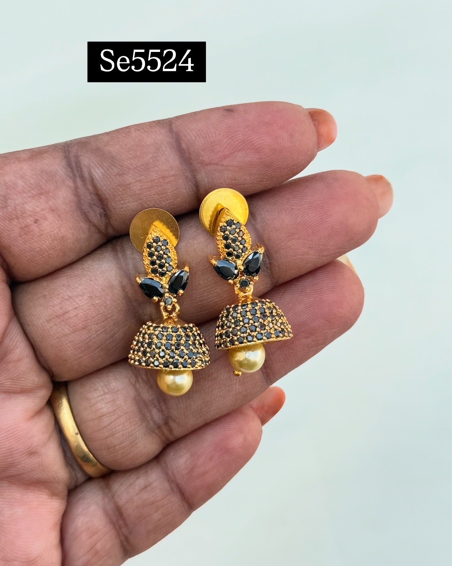 250/- sale earrings