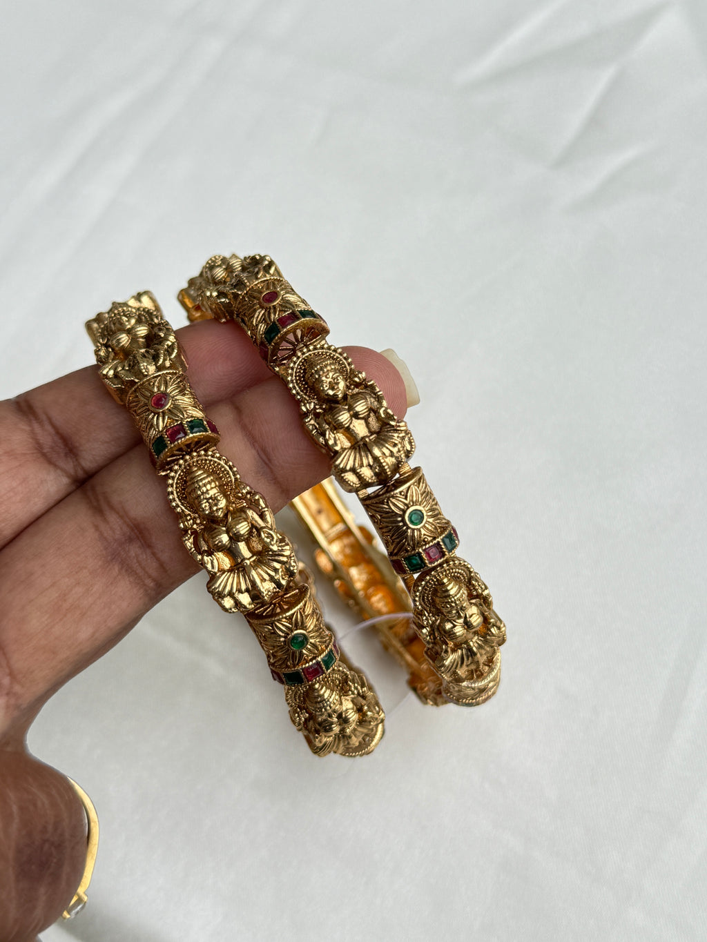 Sb109 Lakshmi Devi 2-12 size bangles