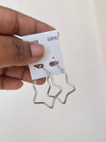 Star simple lightweight hoops silver