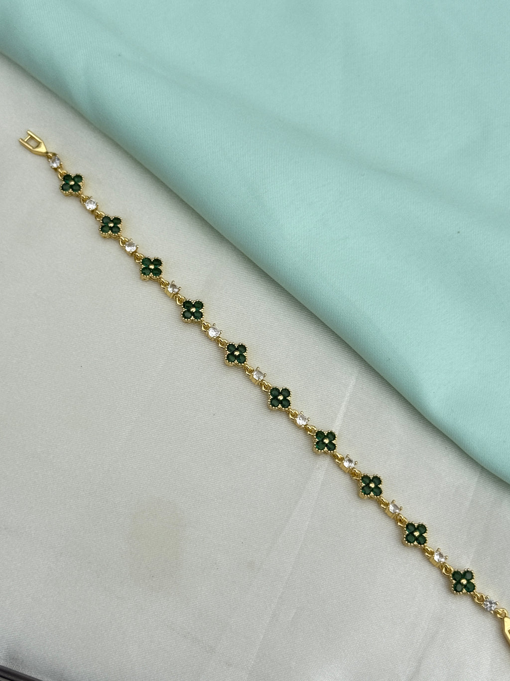 Ah601 anti tarnish green flowers white sones 7.5 incies 2.6 size chain bracelet