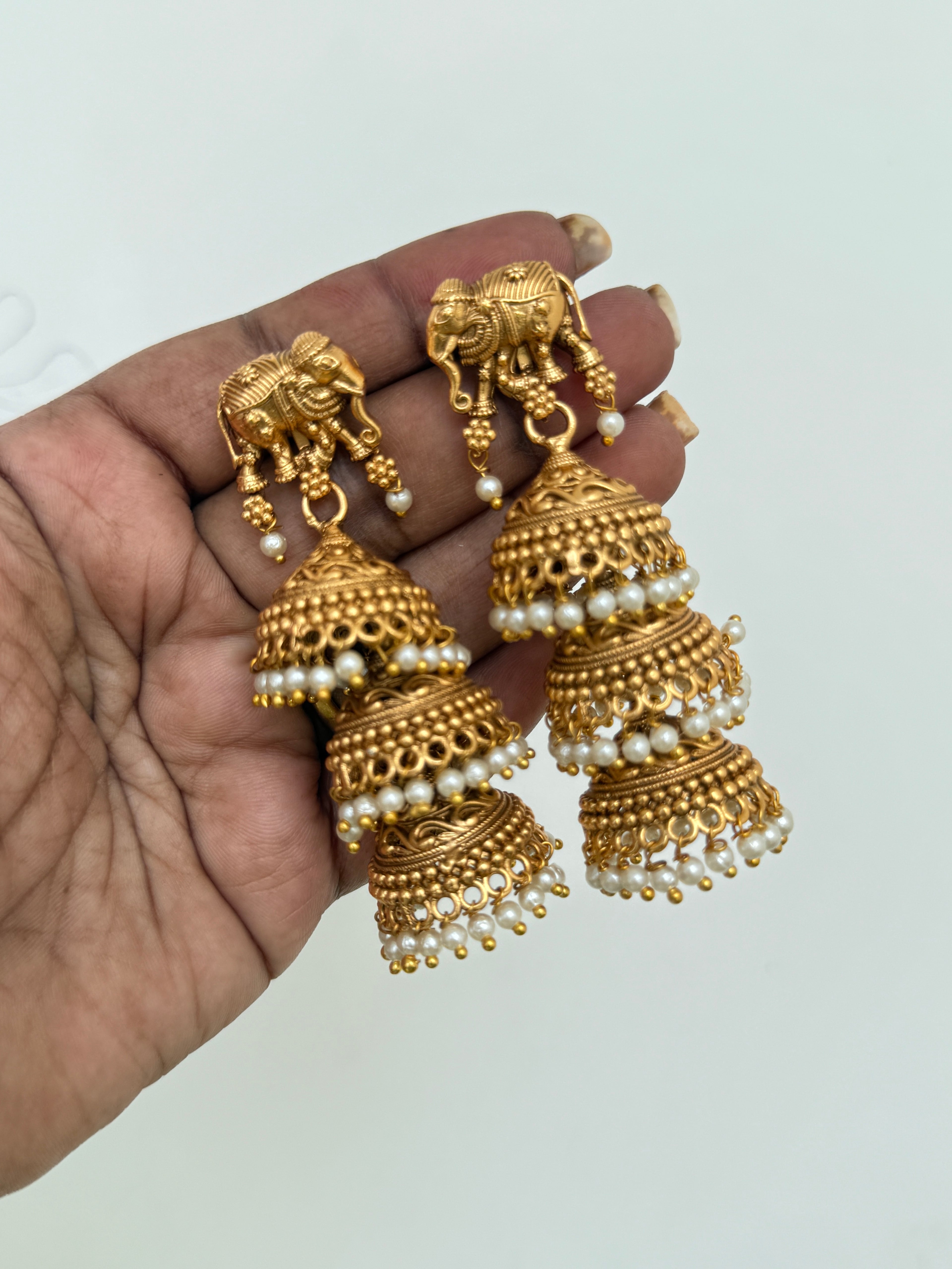 Elephant 3 butta earrings er6023