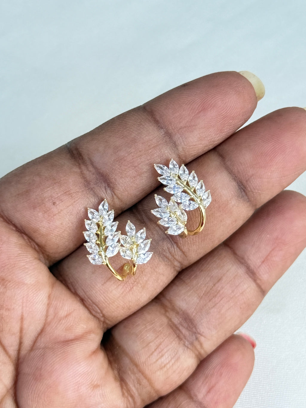 Se024 92.5 silver hallmark J-type studs