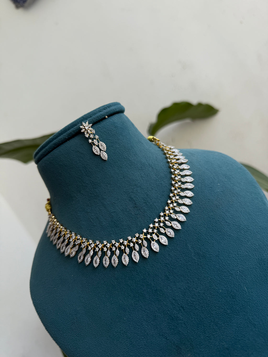 Ns524 diamond finish neckset Ns524 diamond finish neckset no