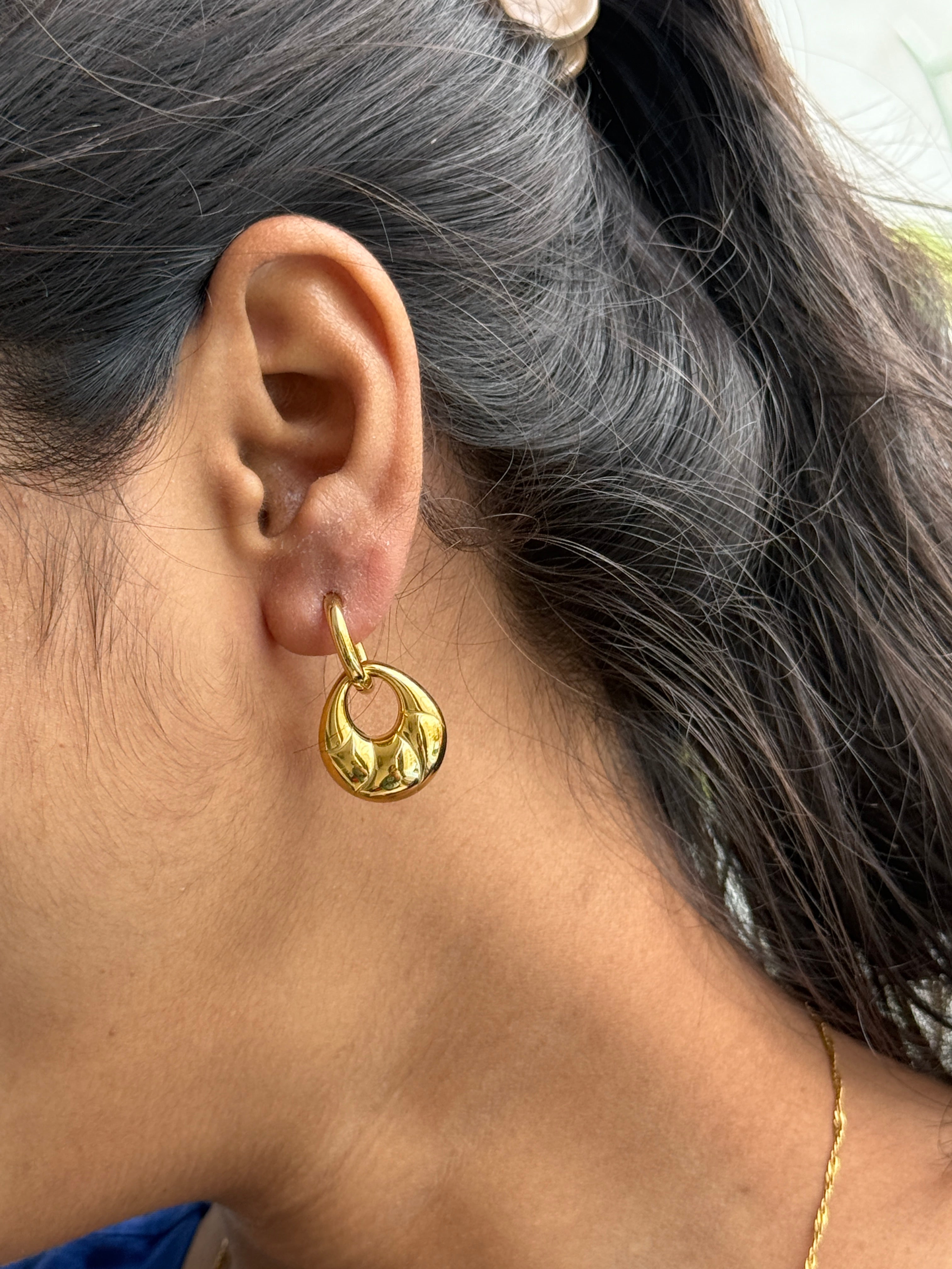 ER276 anti tarnish locksystem earrings