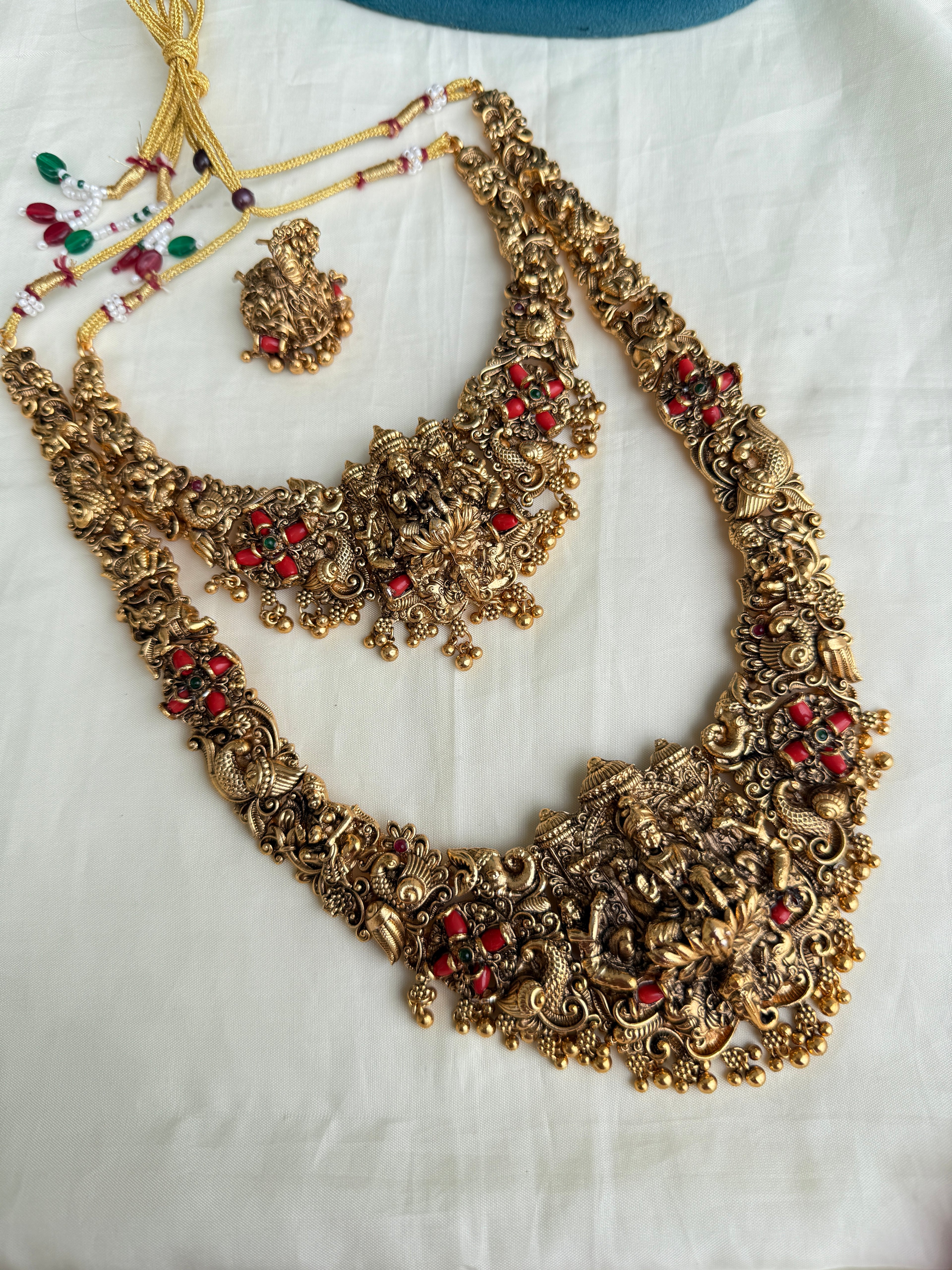 Bb239 Lakshmi Devi corals bridal set