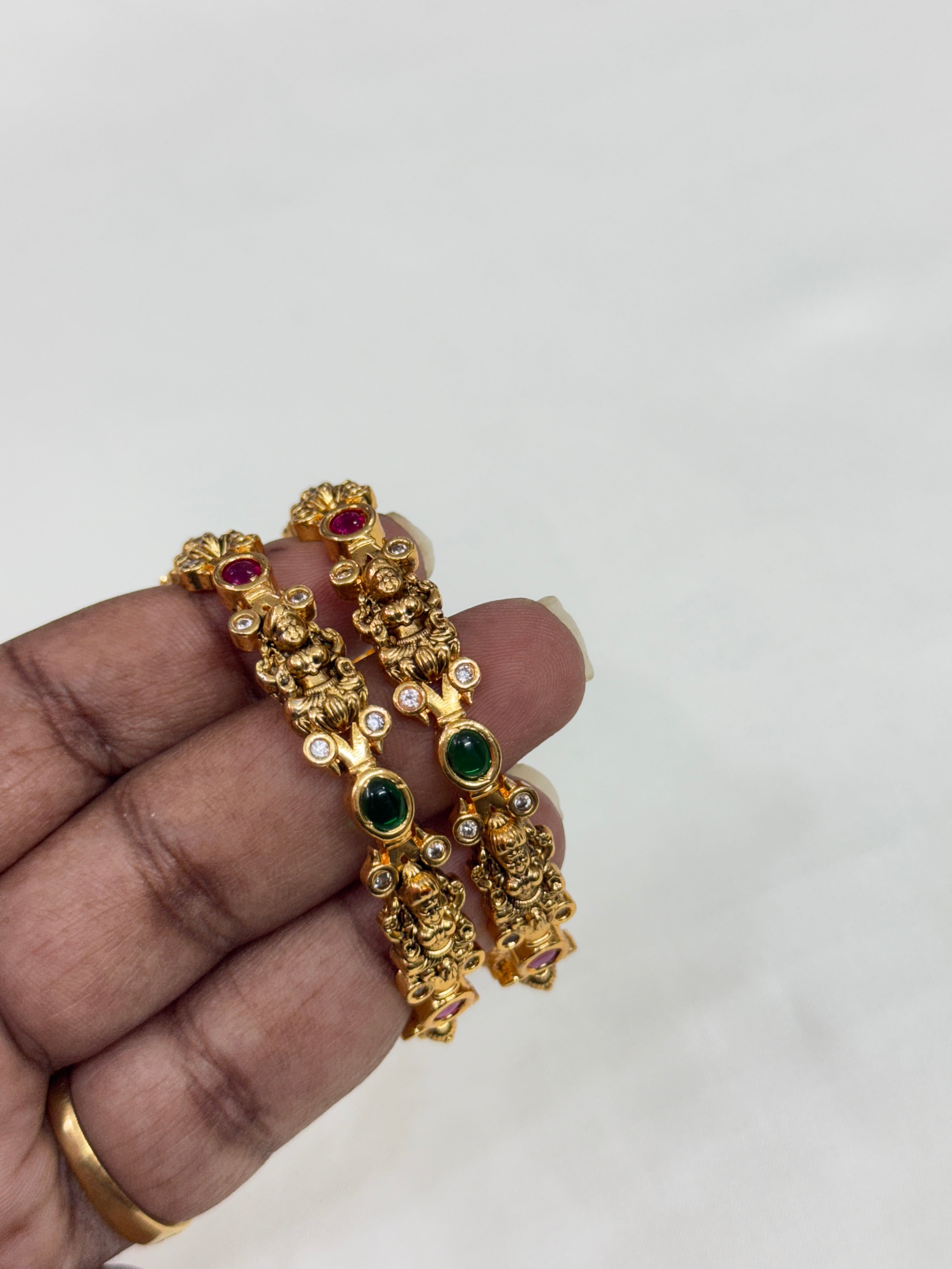 Kd022 kemp lakshmi devi kids bangles