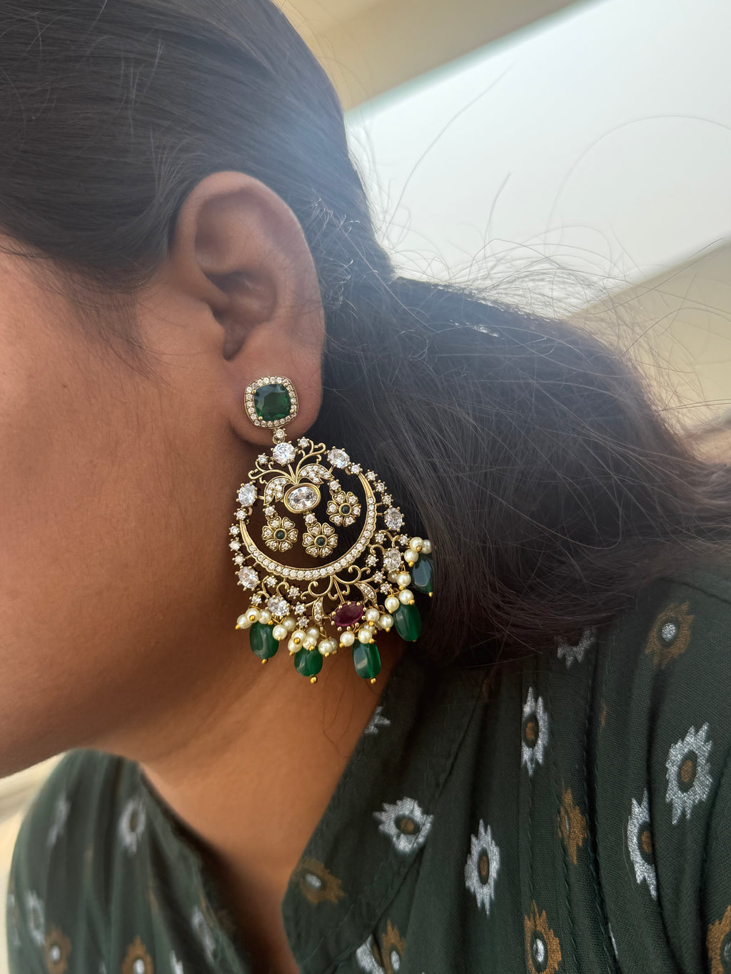 Er2050 green beads chandbali earrings
