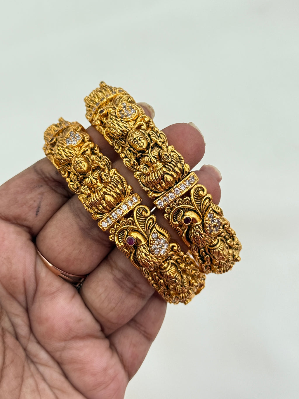 Sb154 peacock Lakshmidevi nakshi bangles