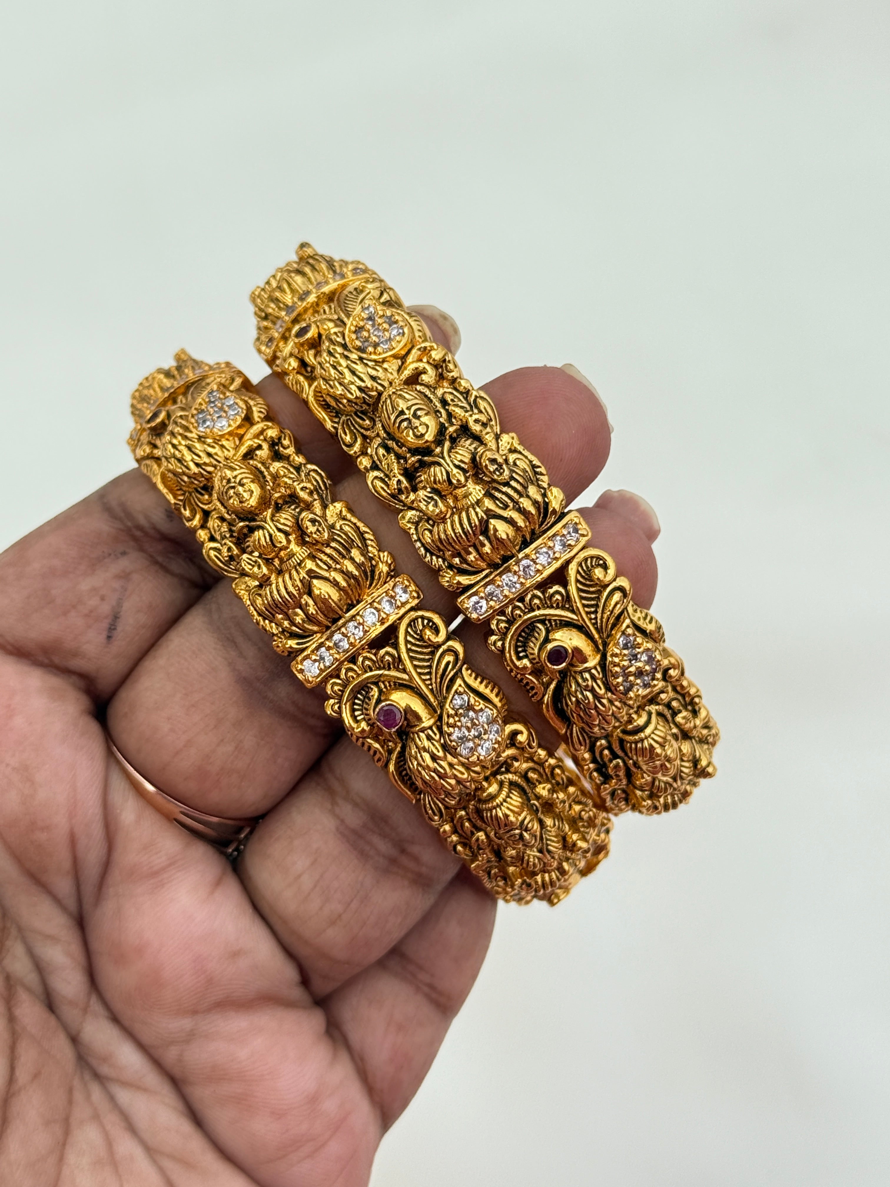 Sb154 peacock Lakshmidevi nakshi bangles