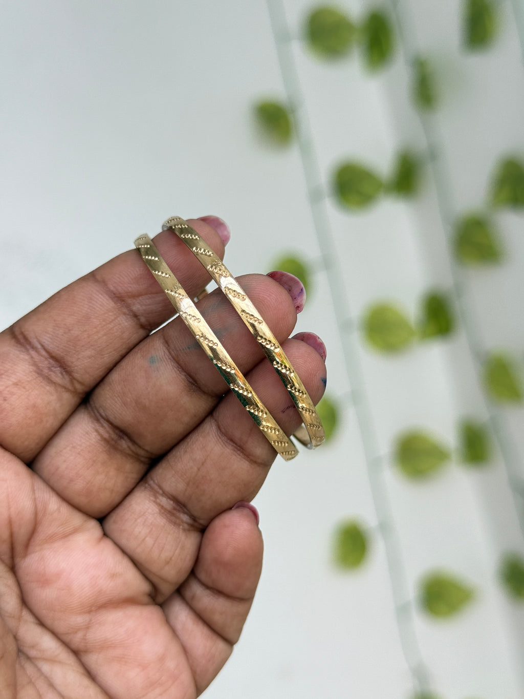 Kd061 Panchaloham Unpolished kids bangles with dotted lines