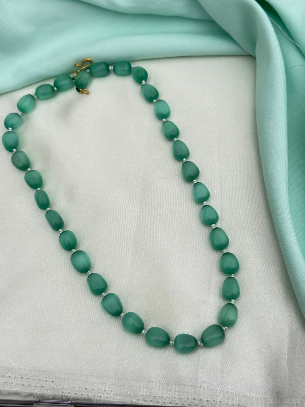 Bb207 light green single line 9inches beads