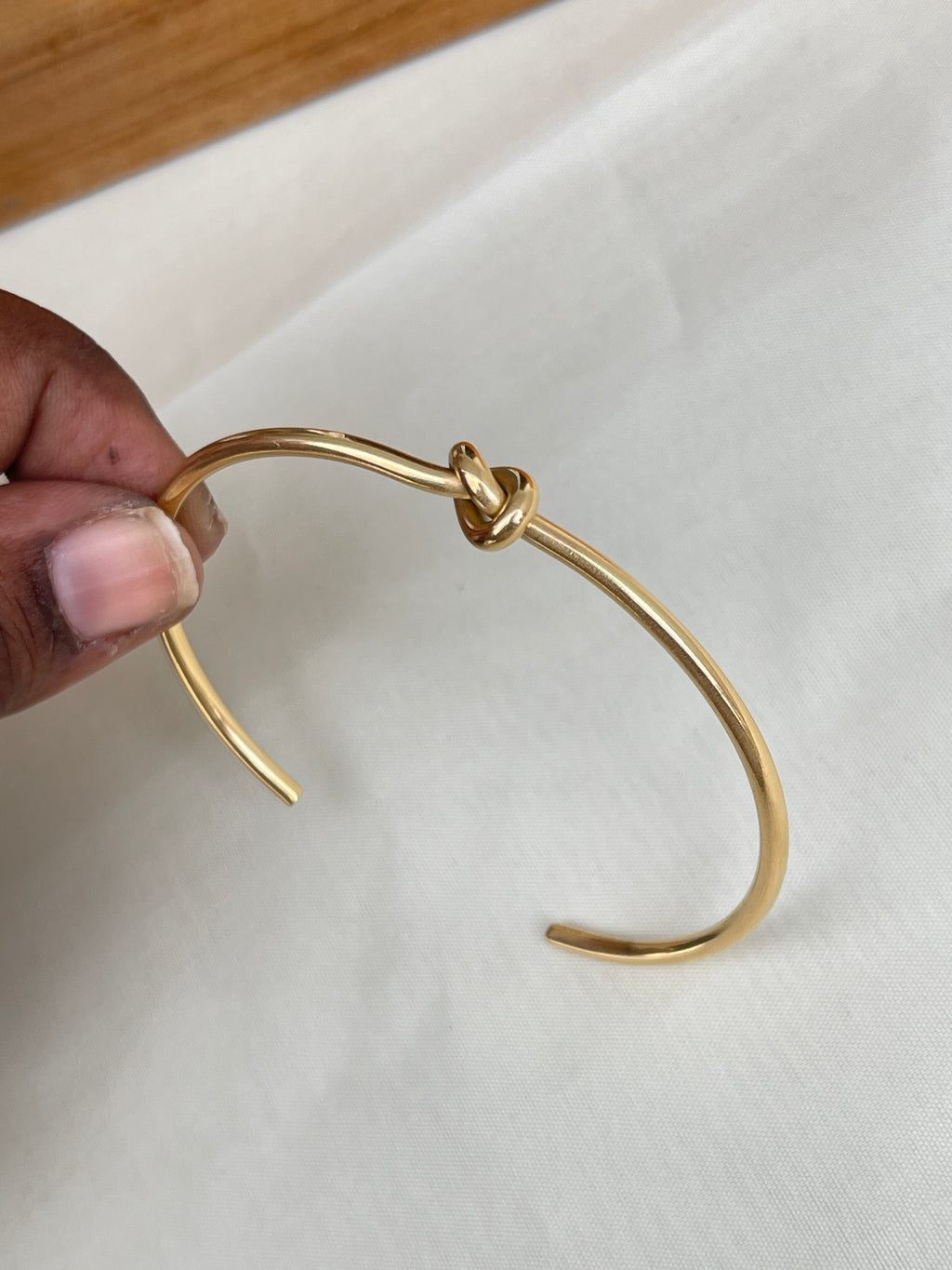 Simple plain bracelet
