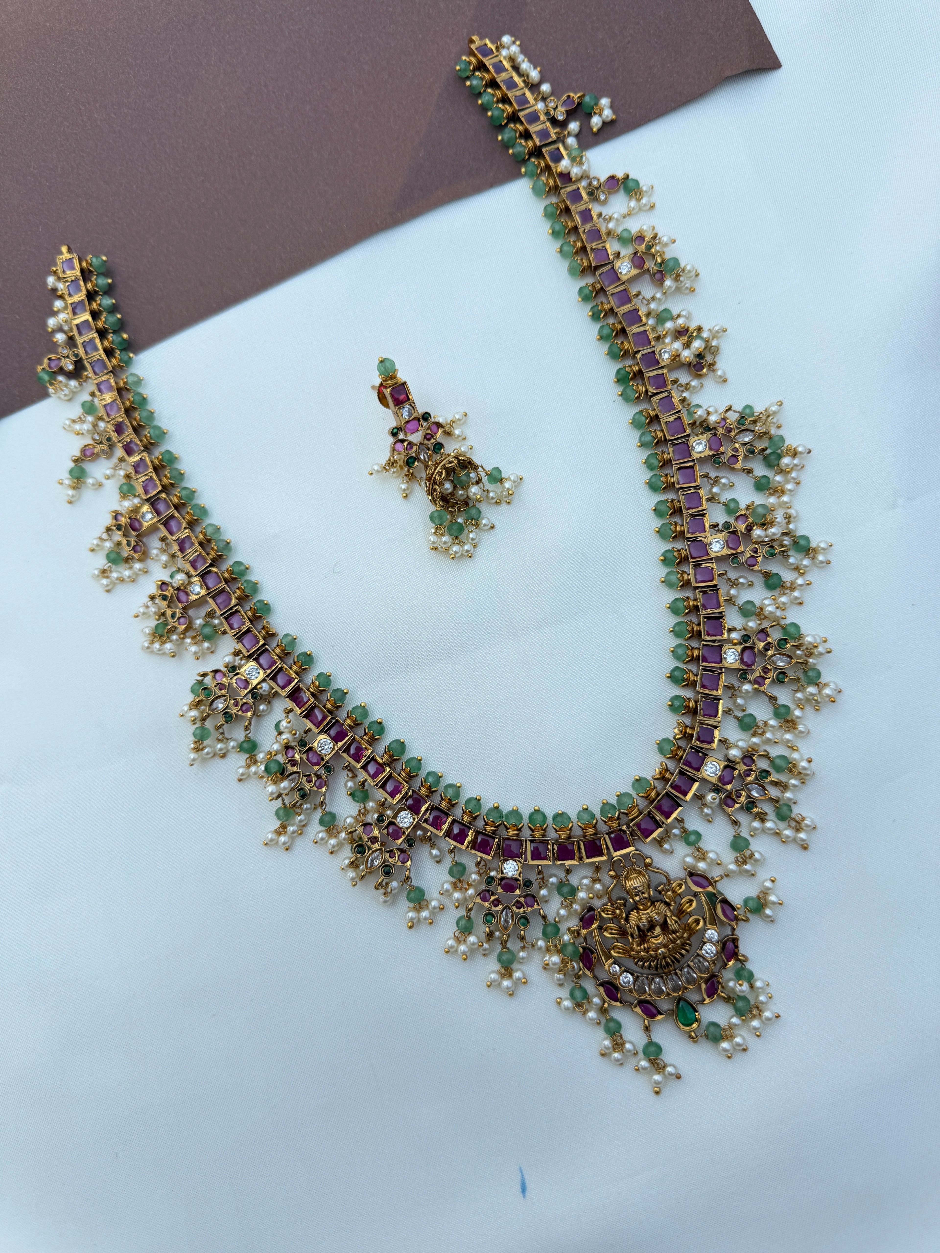 Lh576 kemp lakshmi devi guttapusalu long haram