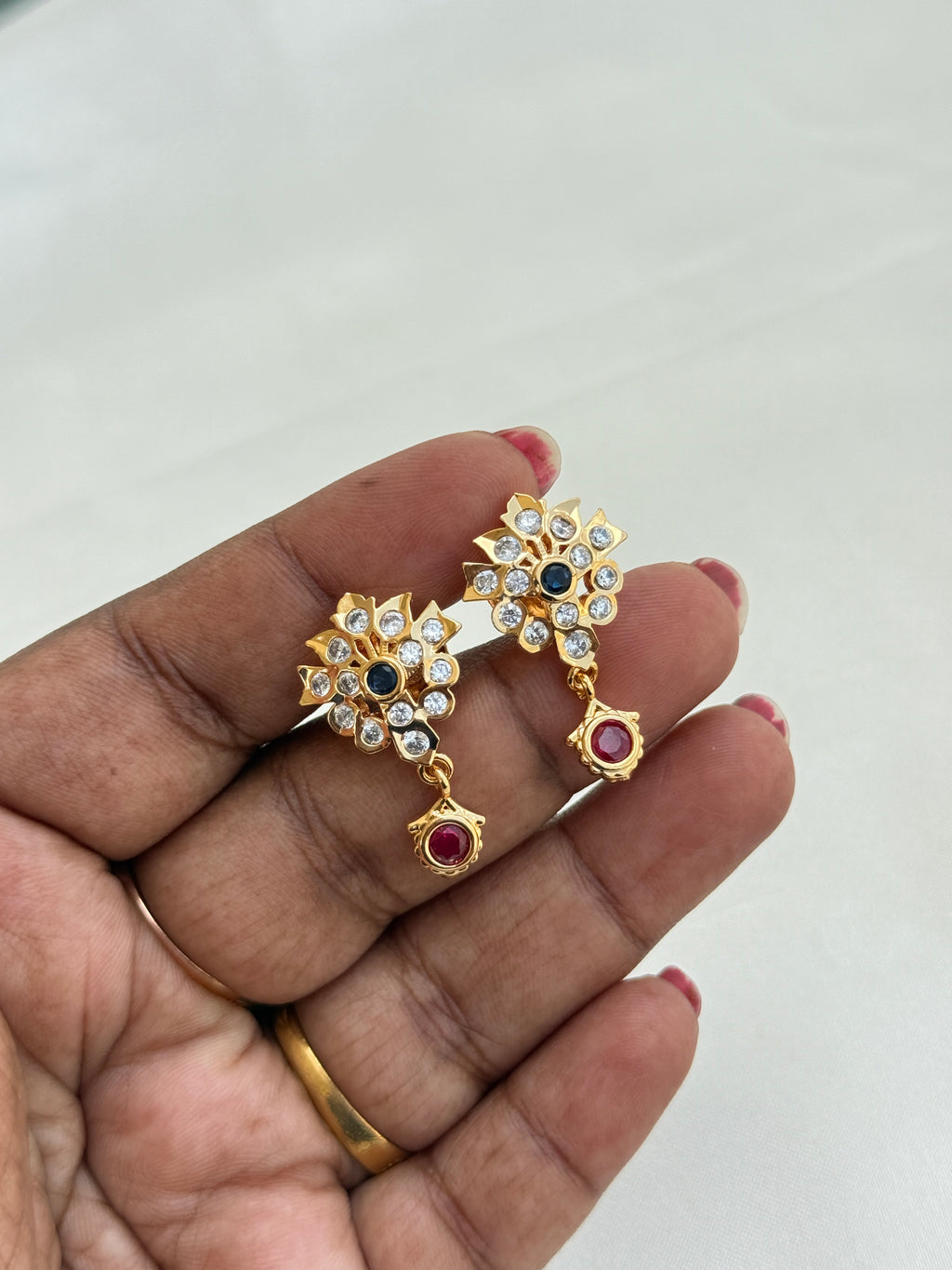 Panchaloham flower hanging back screw earrings ph803