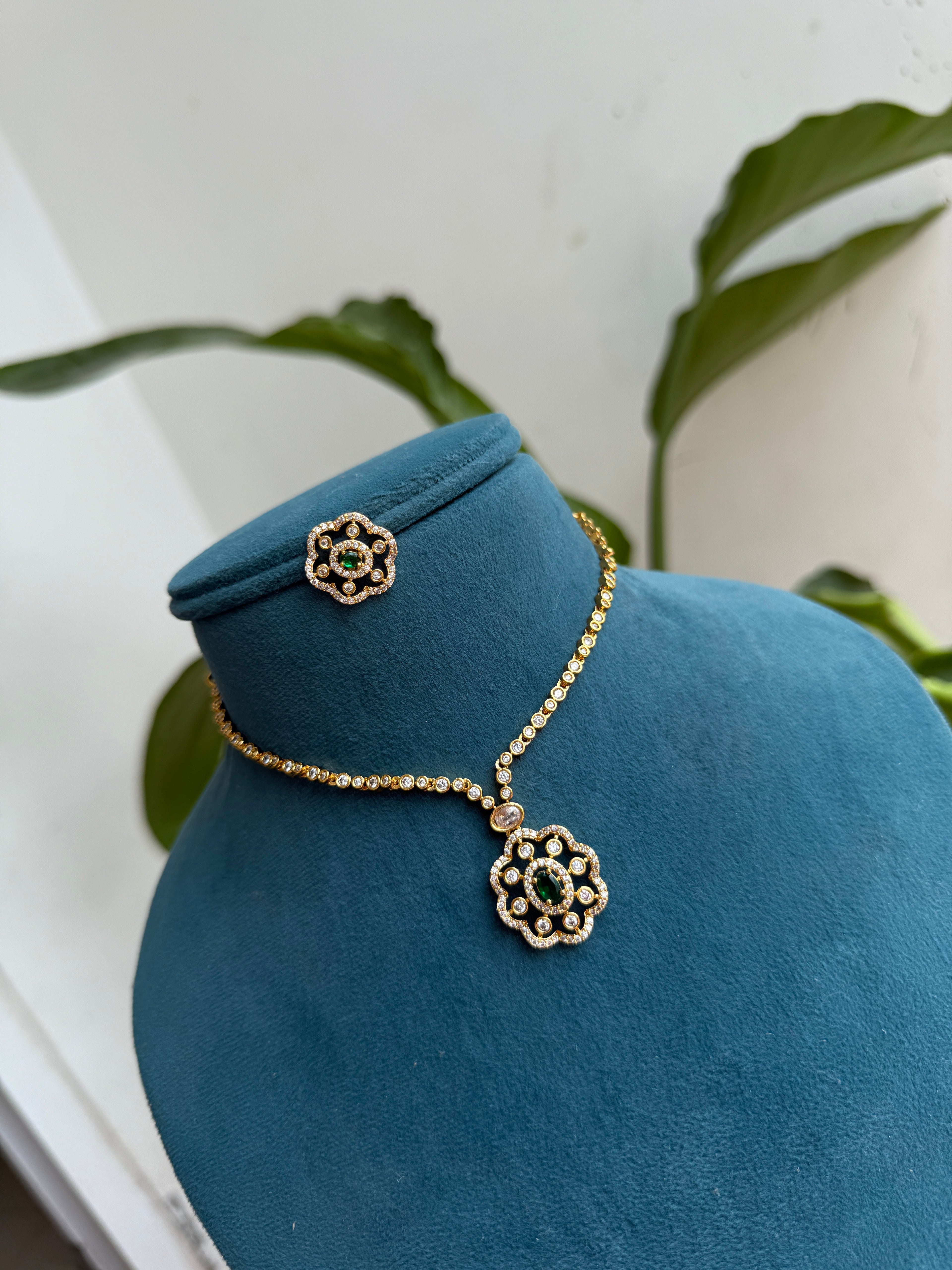 Ns462 simple cz neckset suits for kids and adults