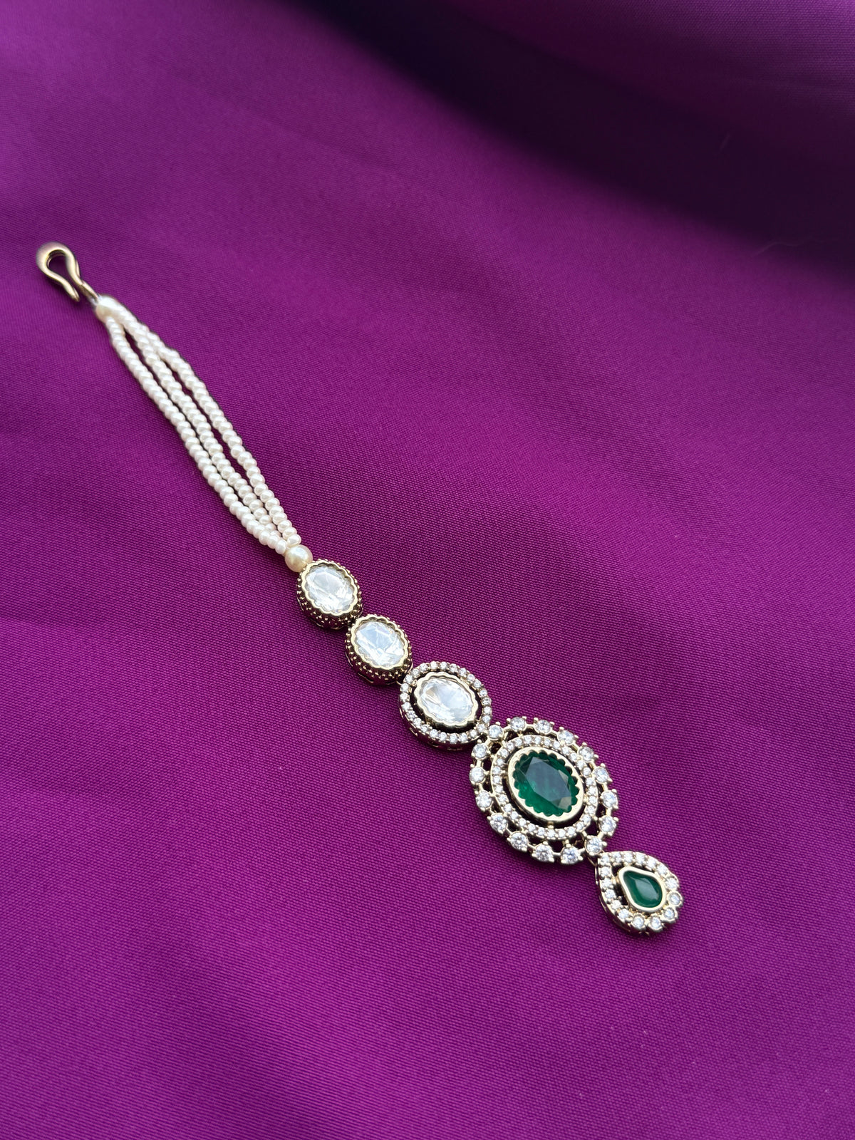Mossinaite stones 3 layers pearls tikka tk807