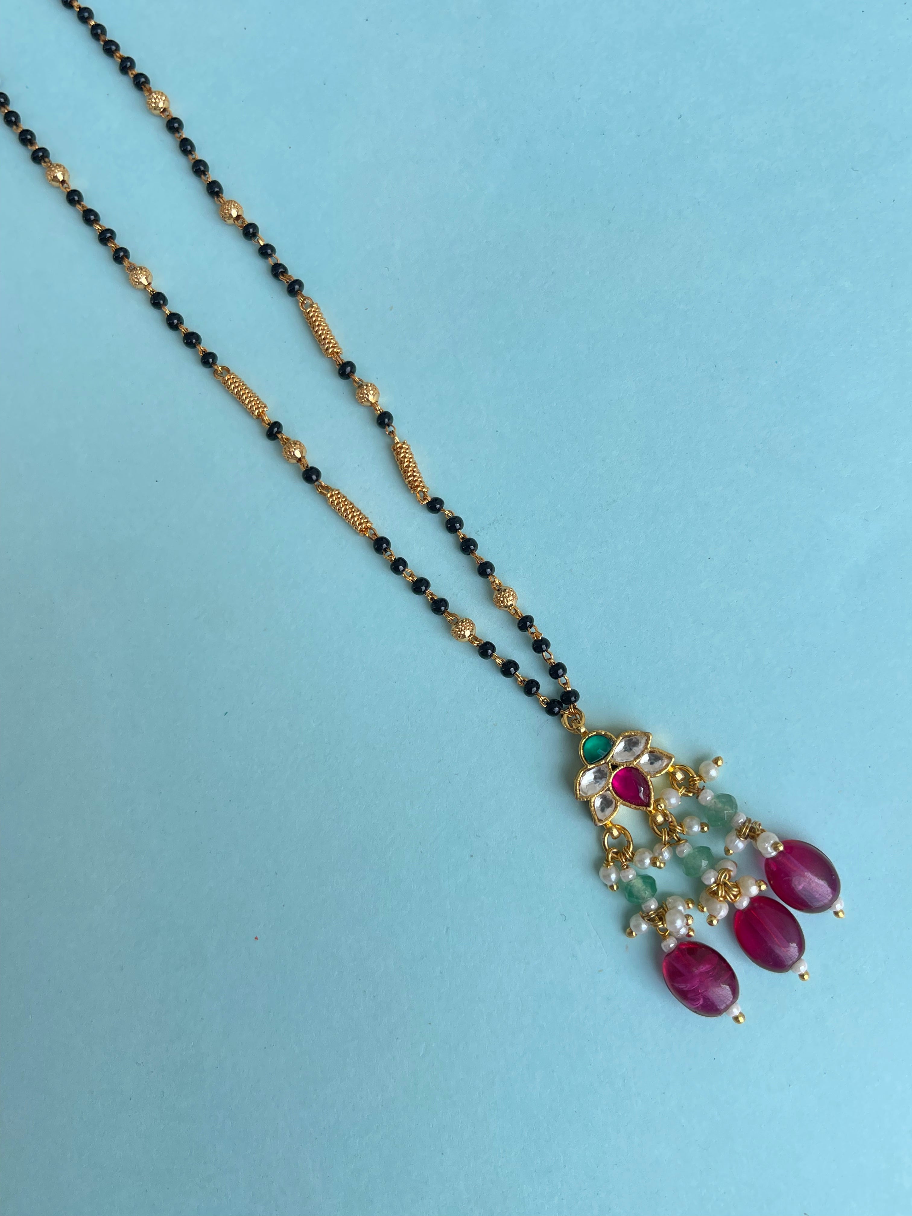 Single line blackbeads with Kundan pendent bb1642