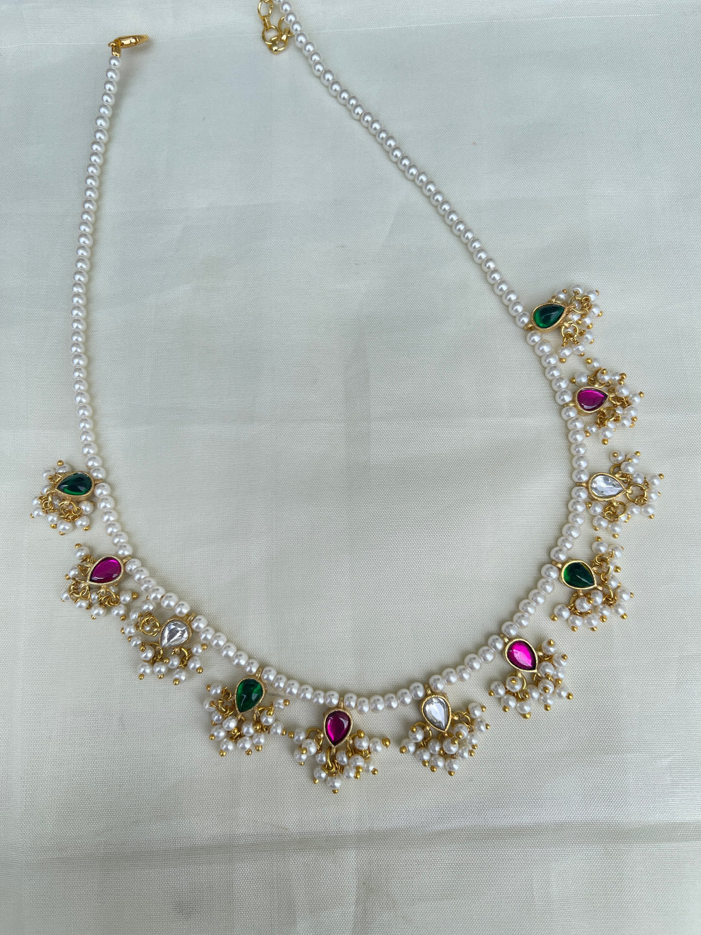 Pearl chain with jadau Kundan small pendant