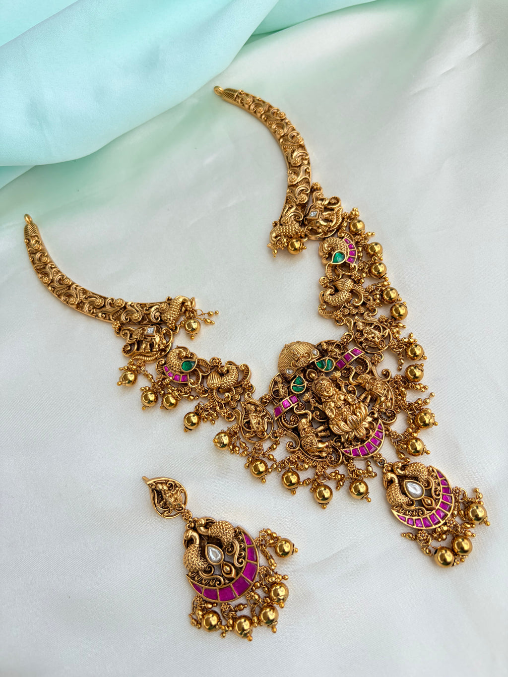 Antique Matte Gold Lakshmidevi Neckset & Earrings with Kemp Stones Ns211