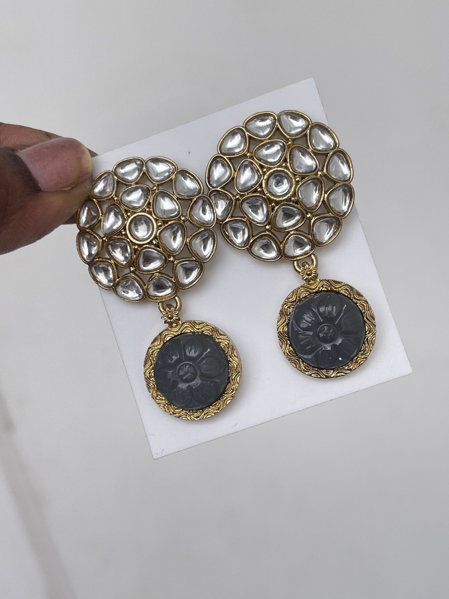 Round Kundan studs stone drop